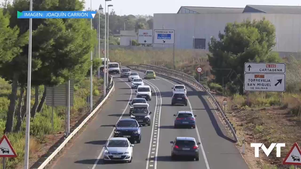 Imagen de Un verano más Torrevieja soporta las retenciones del tramo de la N 332 sin desdoblar