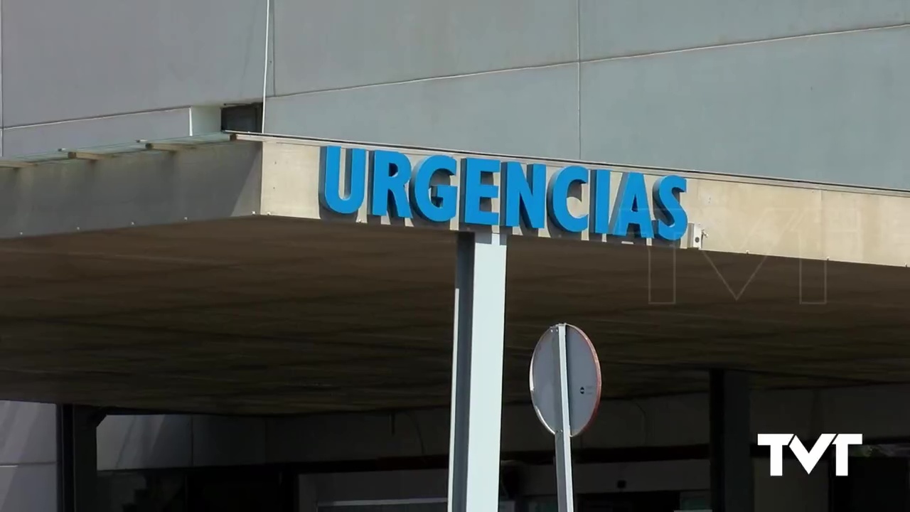 Imagen de La dirección del Hospital vuelve a pedir disculpas y culpabiliza a Consellería de la saturación