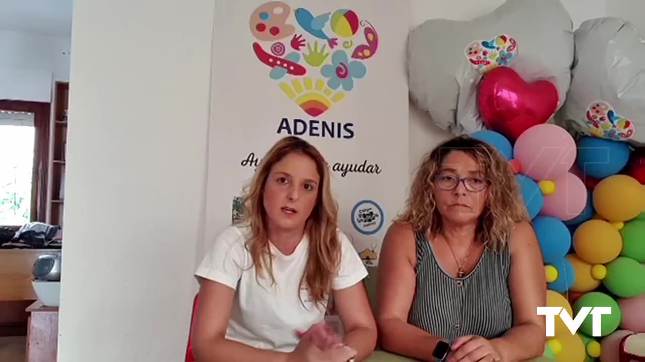 Imagen de La asociación Adenis se moviliza para ayudar a los vecinos de La Palma