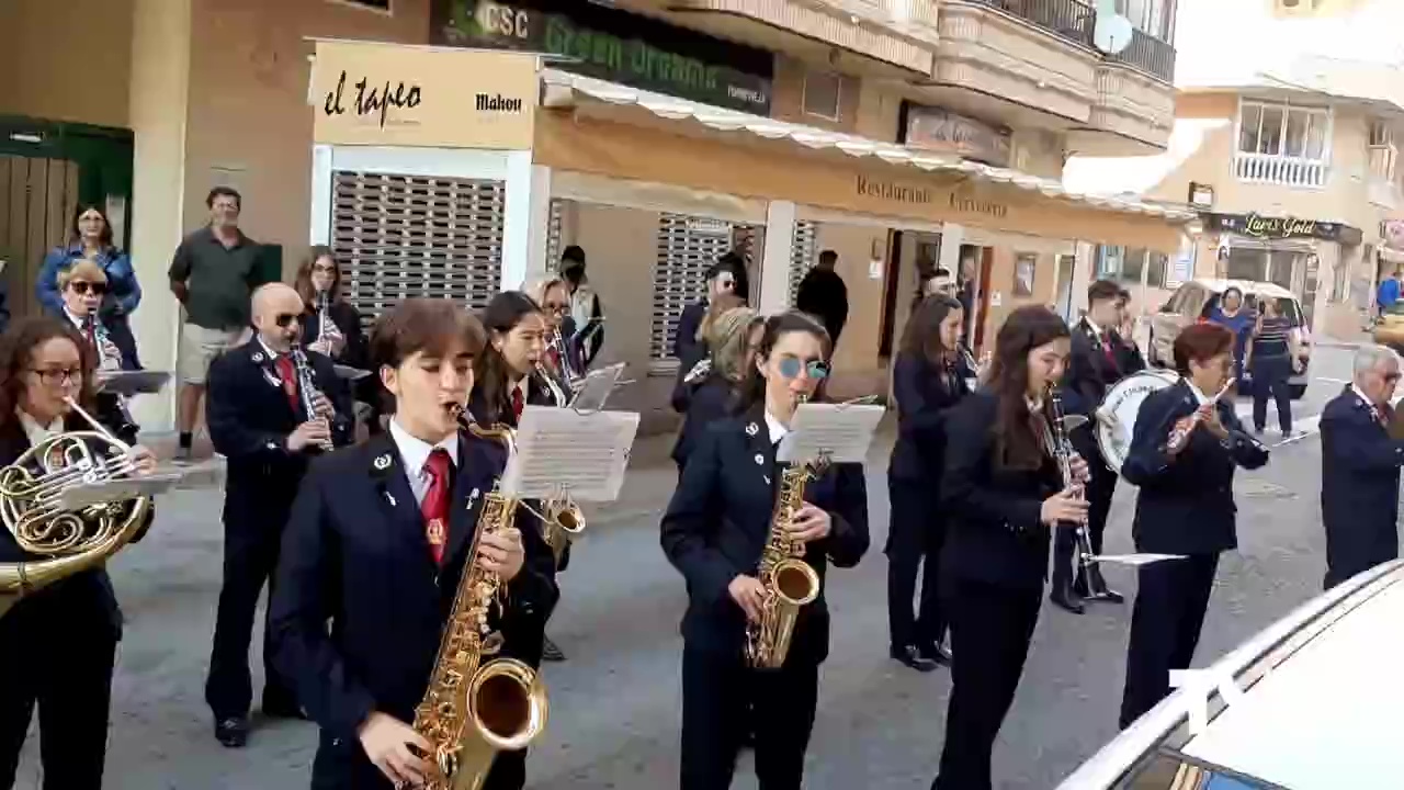 Imagen de Cinco nuevos educandos se incorporan a la banda de Los Salerosos como nuevos músicos