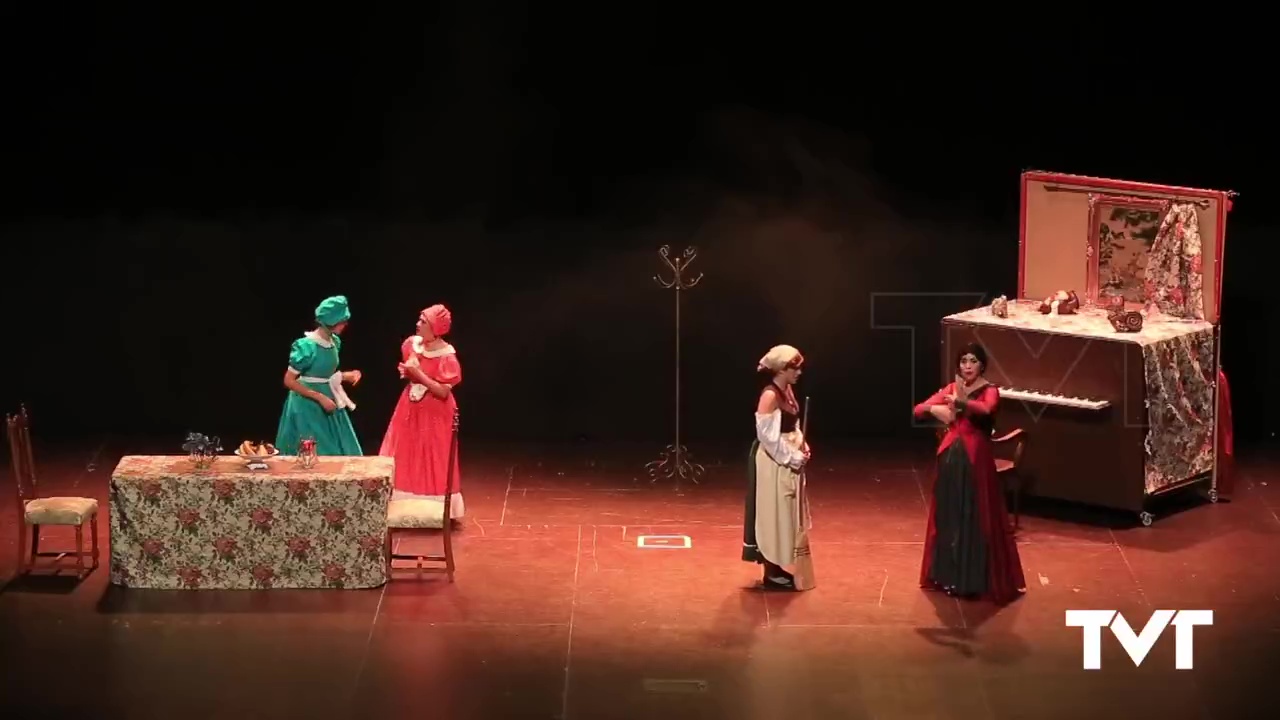 Imagen de Un clásico convertido en musical. La Cenicienta llegó así al teatro municipal