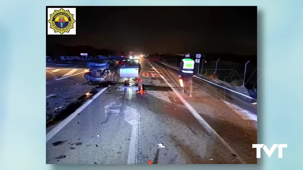 Imagen de Tres heridos graves en un accidente entre dos vehículos en la CV 95