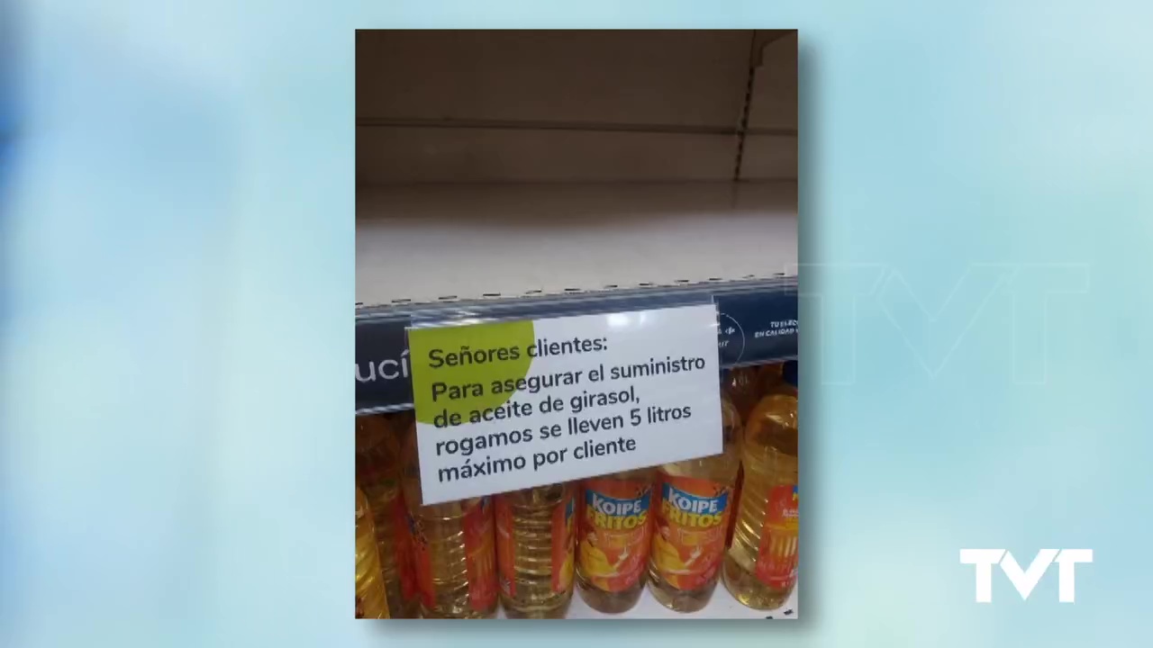 Imagen de Supermercados en Torrevieja limitan la venta de aceite de girasol
