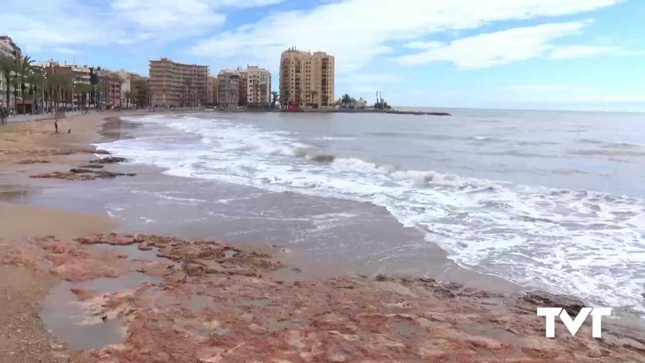 Imagen de Tras el temporal comienza la reparación de daños en nuestras playas