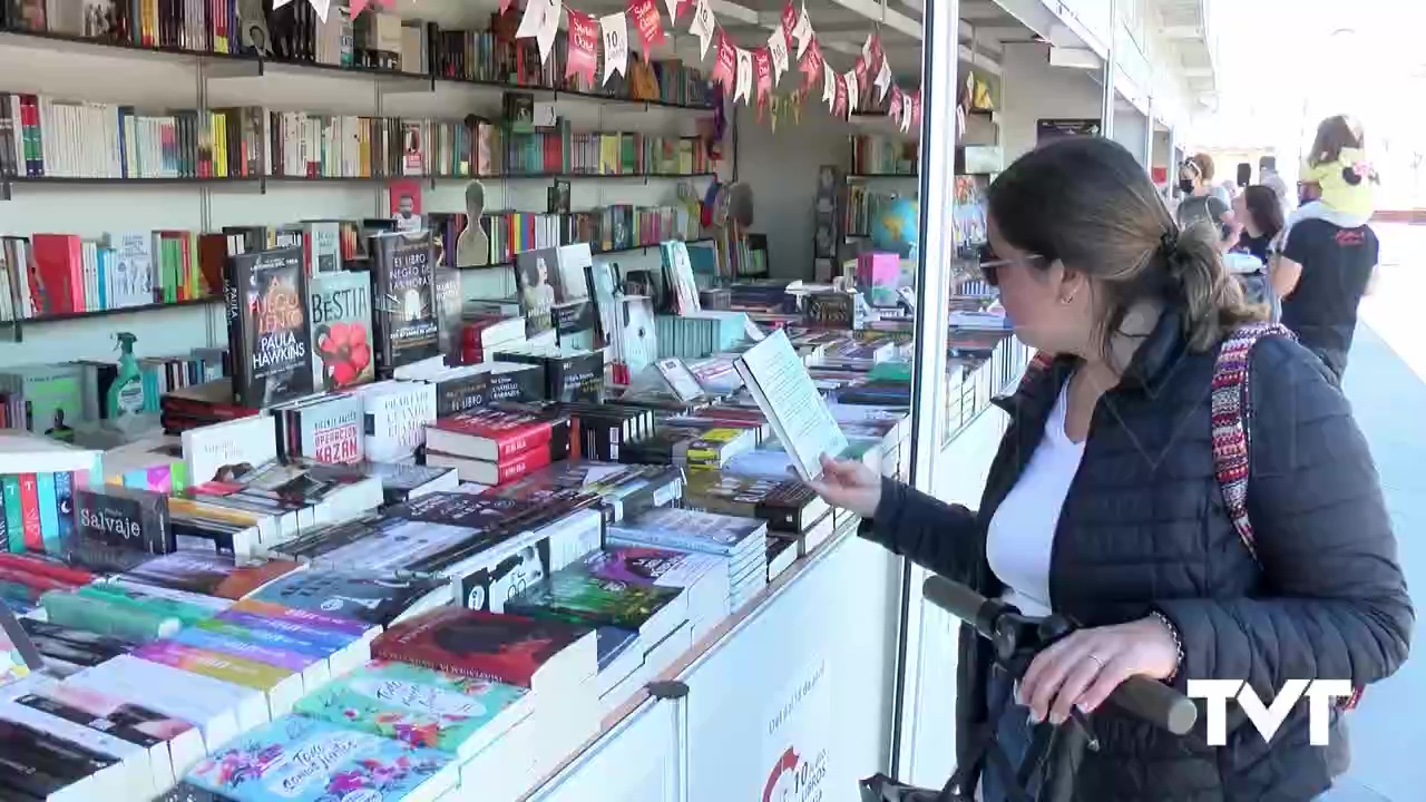 Imagen de La escritora Espido Freire inaugura la XXIV Feria del Libro de Torrevieja