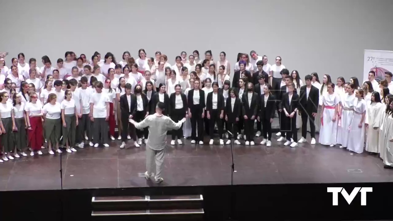 Imagen de El coro Las Veredas, de Madrid, consigue el Primer premio del 27 Certamen Juvenil de Habaneras