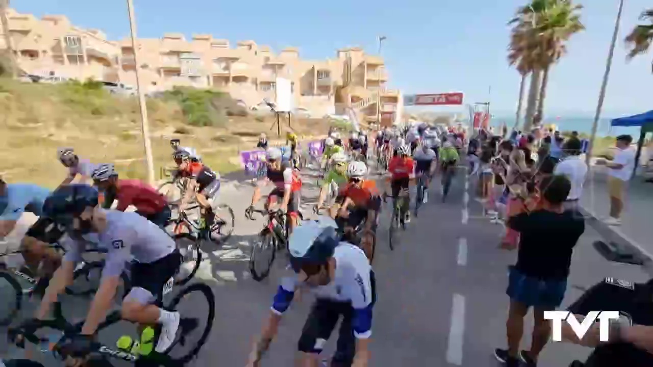 Imagen de Extraordinaria carrera ciclista con 200 participantes y nuevo circuito costero