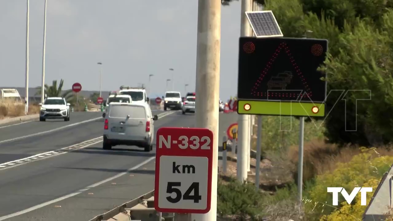 Imagen de Una mujer de 53 años, trasladada al Hospital de Torrevieja tras sufrir un accidente en la N-332