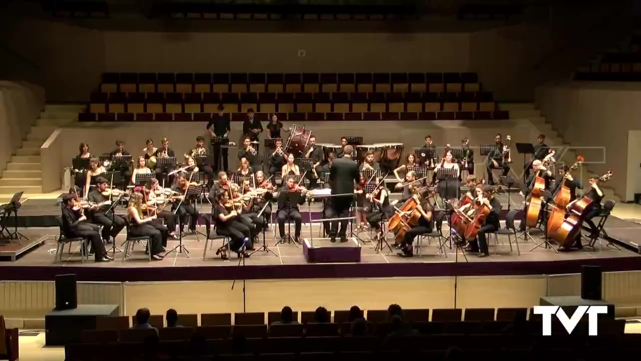 Imagen de La Joven Orquesta Sinfónica presentó su concierto de verano en el Auditorio