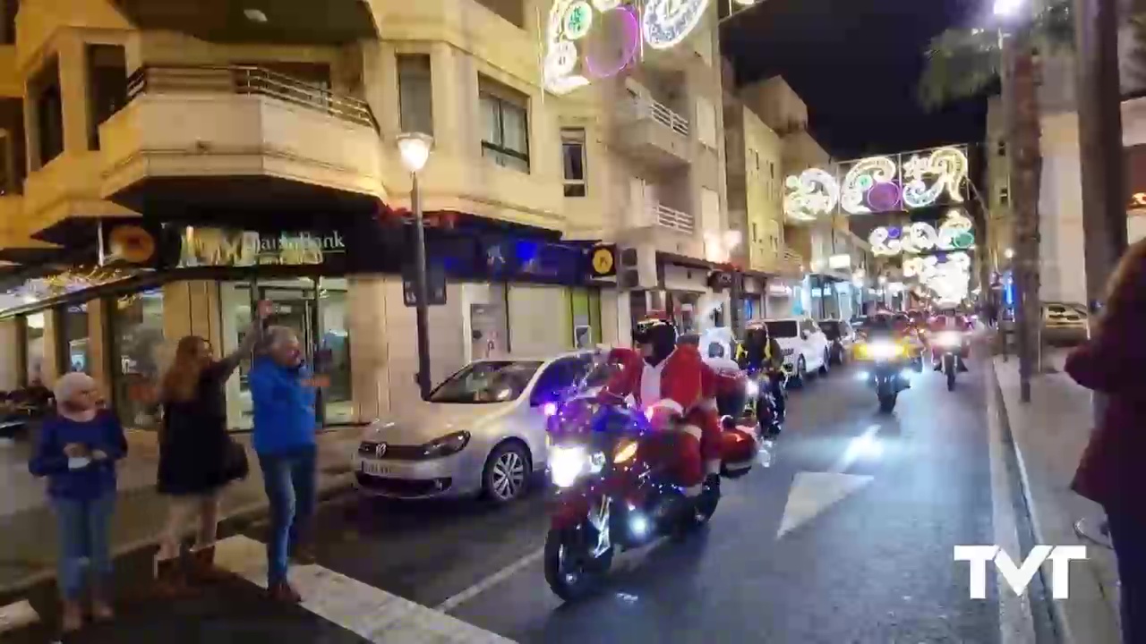 Imagen de Llega la 3ª Moto Papanoelada a Torrevieja con el fin de que ningún niño se quede sin juguete