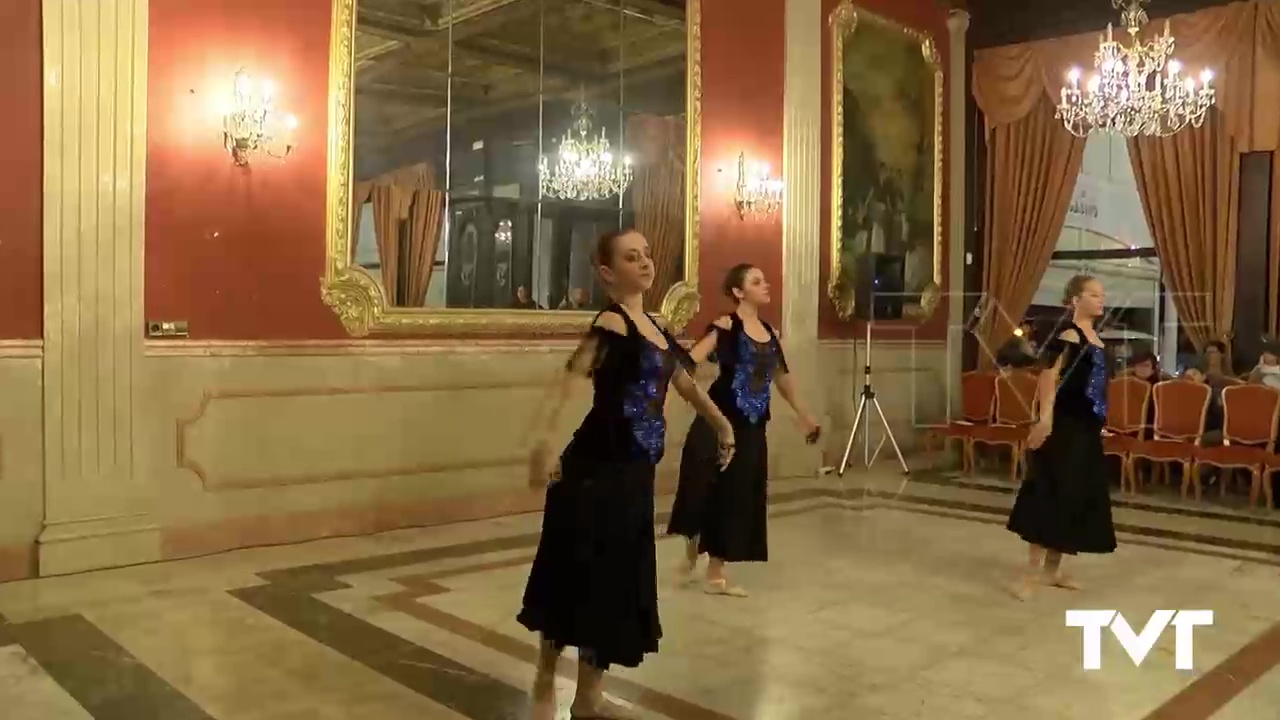 Imagen de La Escuela Municipal de Danza exhibe su arte en el Casino