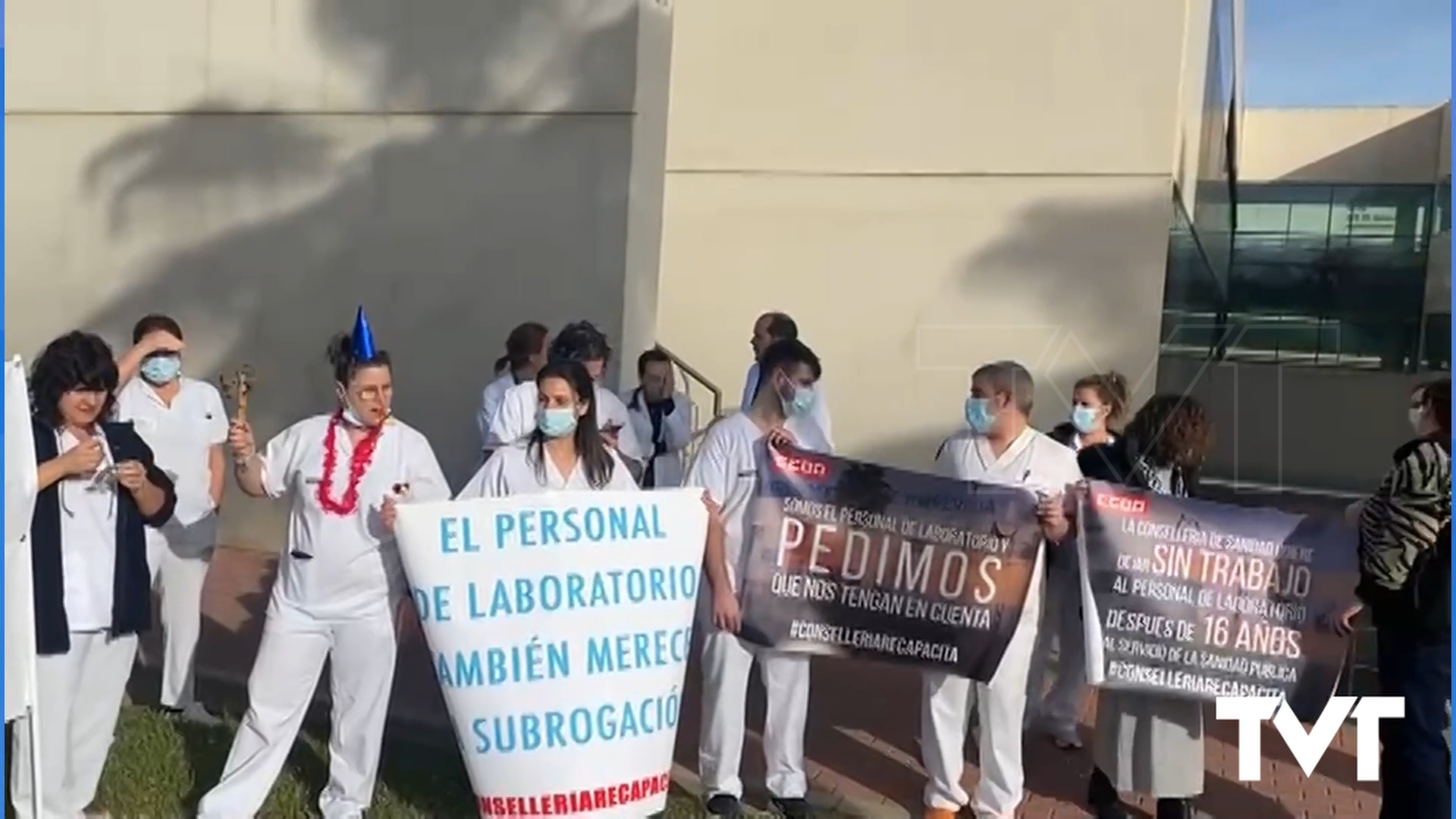 Imagen de Trabajadores de Laboratorio del Hospital de Torrevieja: «Consellería sigue haciendo oídos sordos»