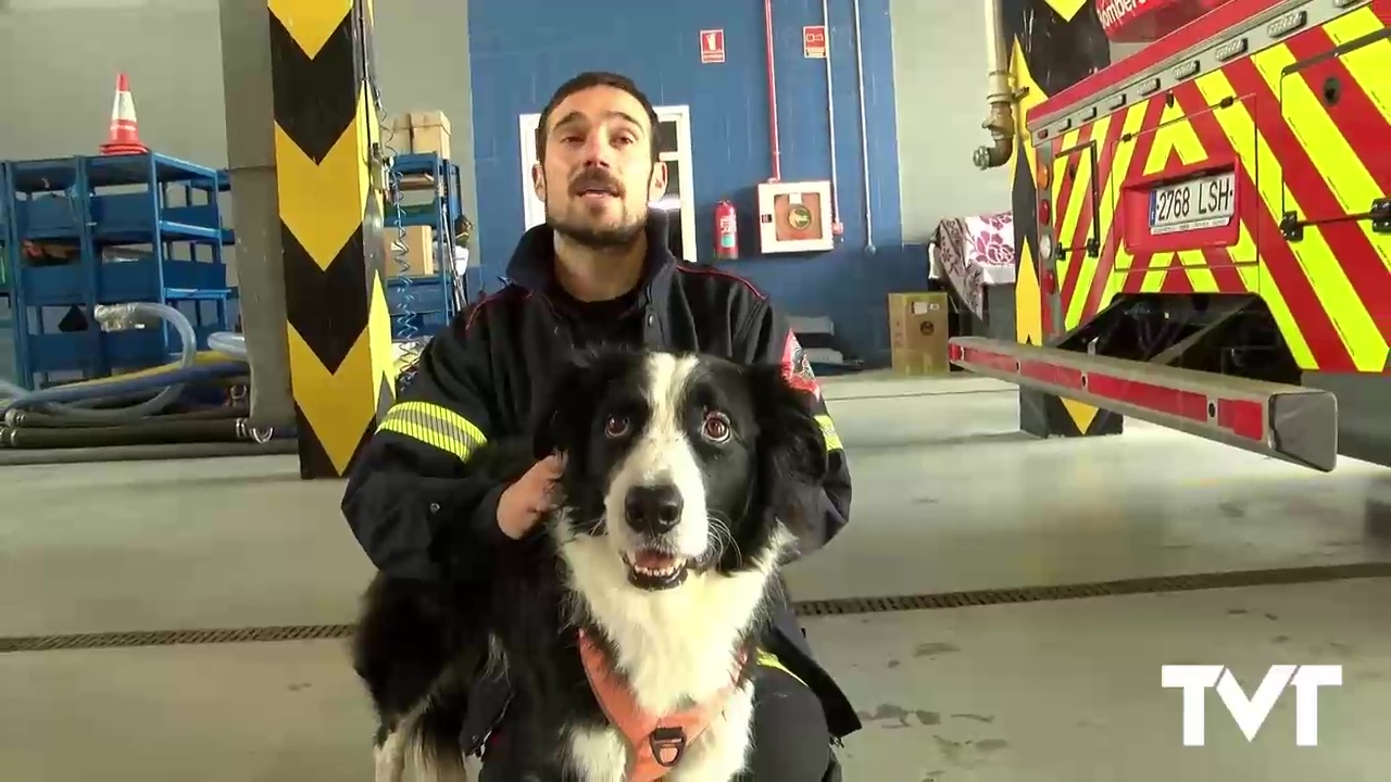 Imagen de Una historia de valor, solidaridad y ayuda humanitaria. Bomberos de Torrevieja en Turquía