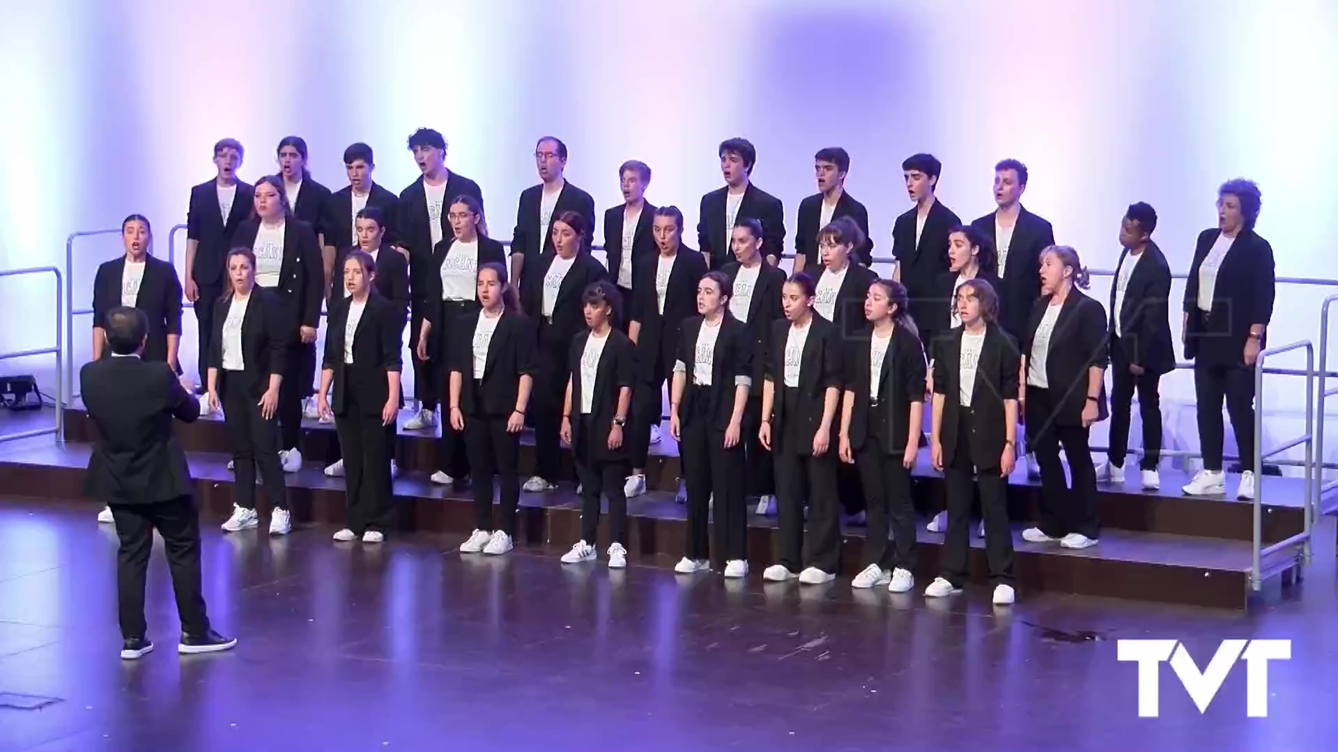 Imagen de El Coro Encanto de Griñón (Madrid) gana el 28º Certamen Juvenil Internacional de Habaneras