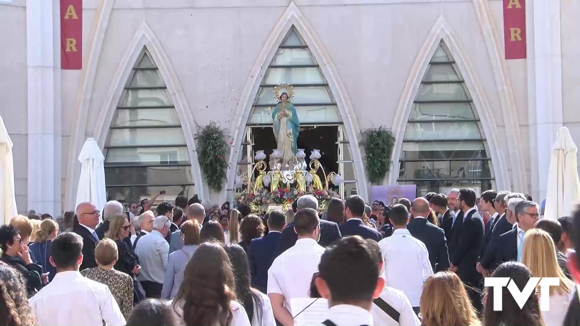 Imagen de La Patrona de Torrevieja visitó la Parroquia del Sagrado Corazón con motivo del 50 aniversario