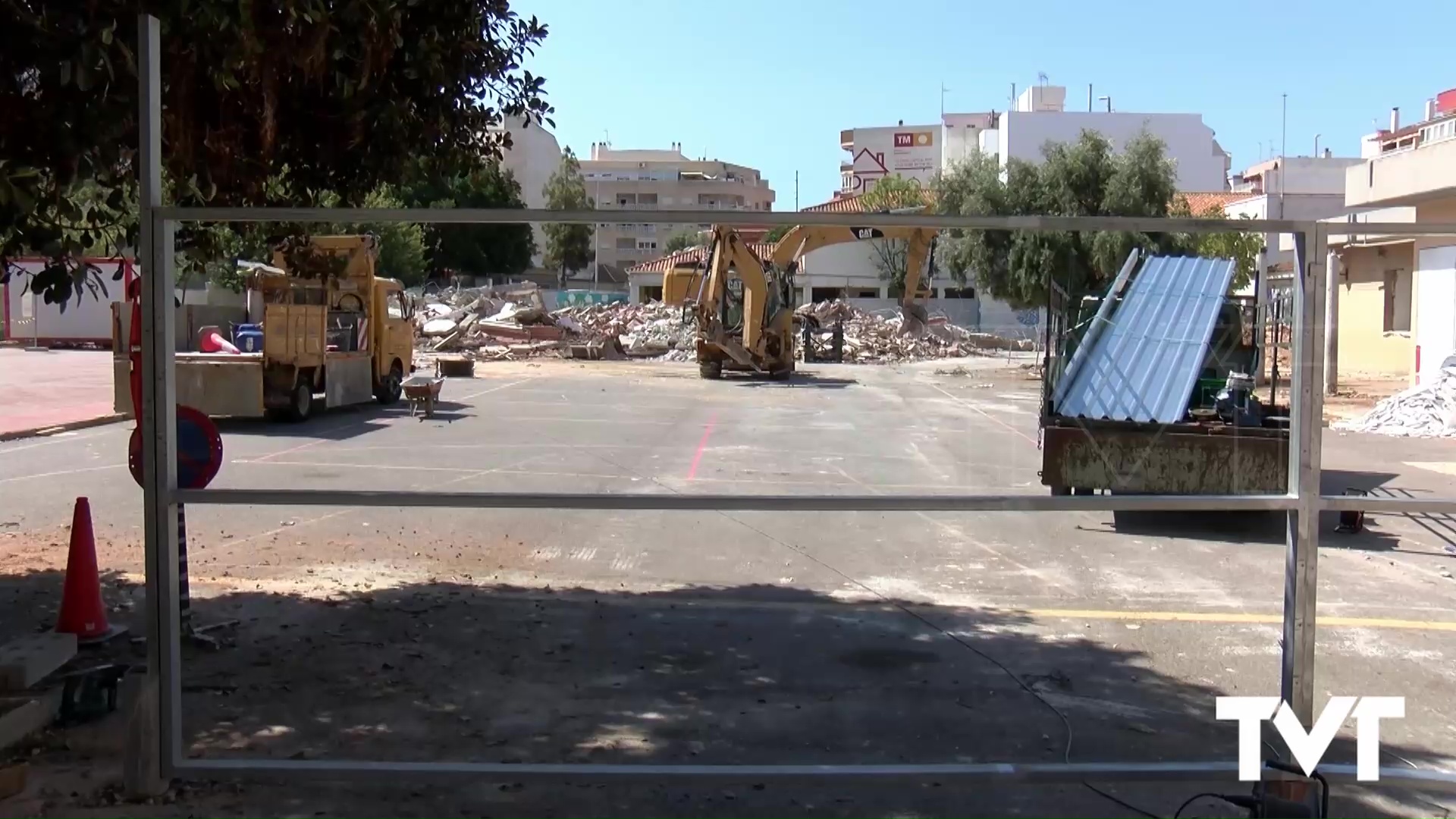 Imagen de Derribados algunos de los edificios que conformaban el antiguo colegio Inmaculada