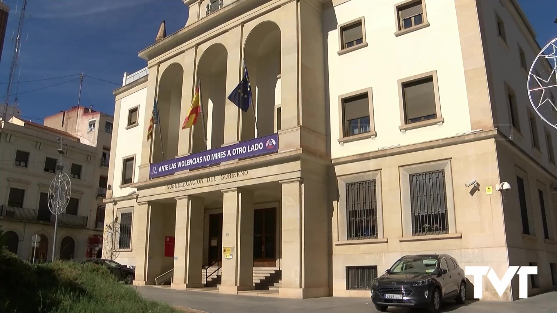 Imagen de Servicio de Cruz Roja para traslado de dependientes a colegios electorales para votar en el 23J