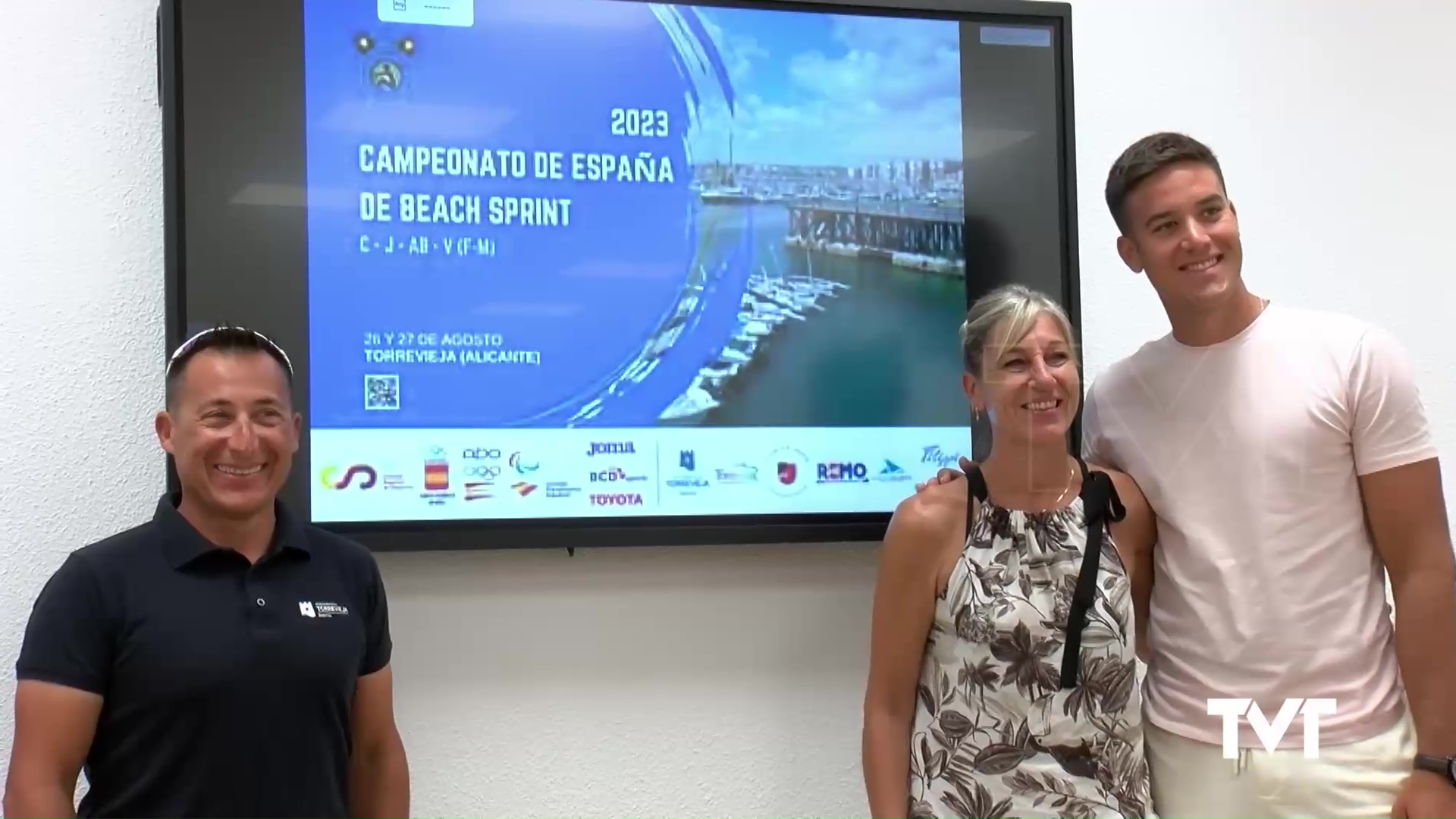 Imagen de La II edición del Campeonato de España Beach Sprint de remo llega a la costa de Torrevieja