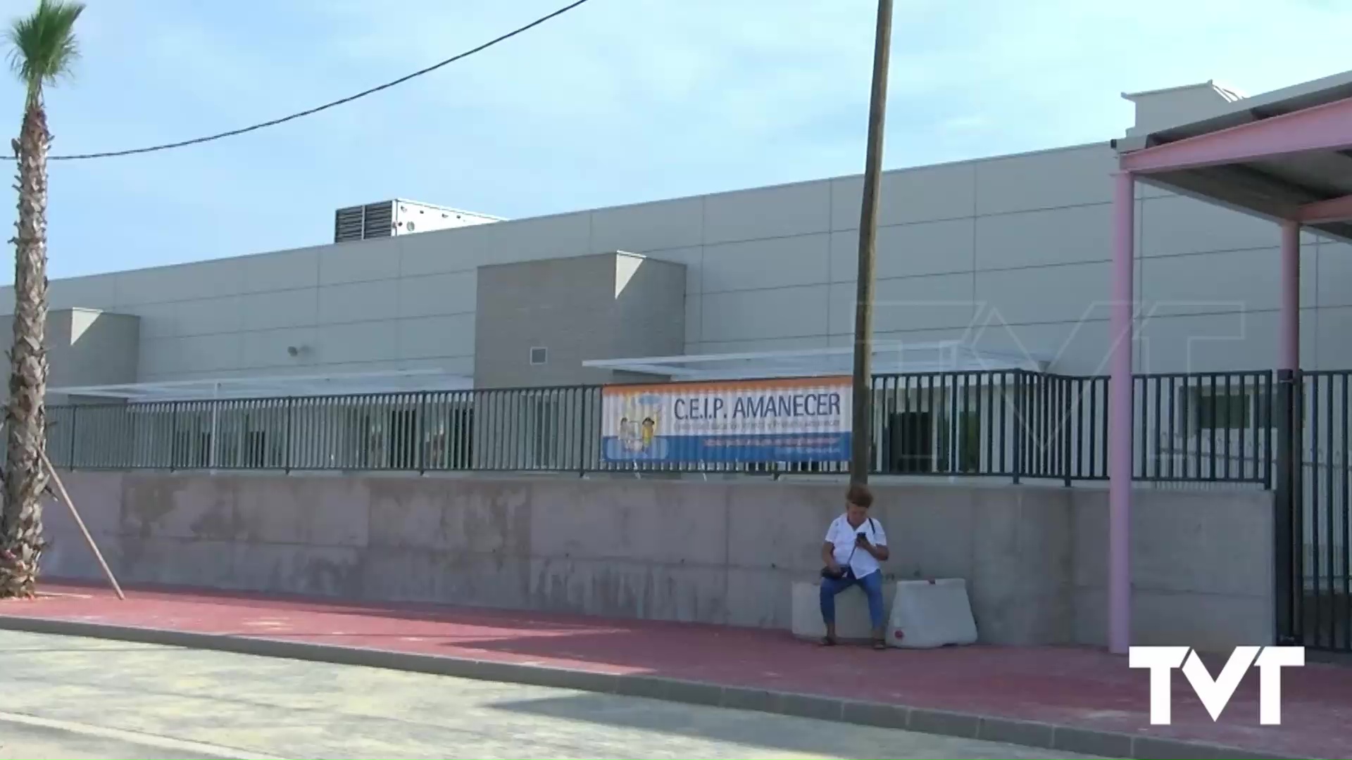 Imagen de Más de 500 alumnos estrenan hoy su nuevo colegio tras 18 años en barracones