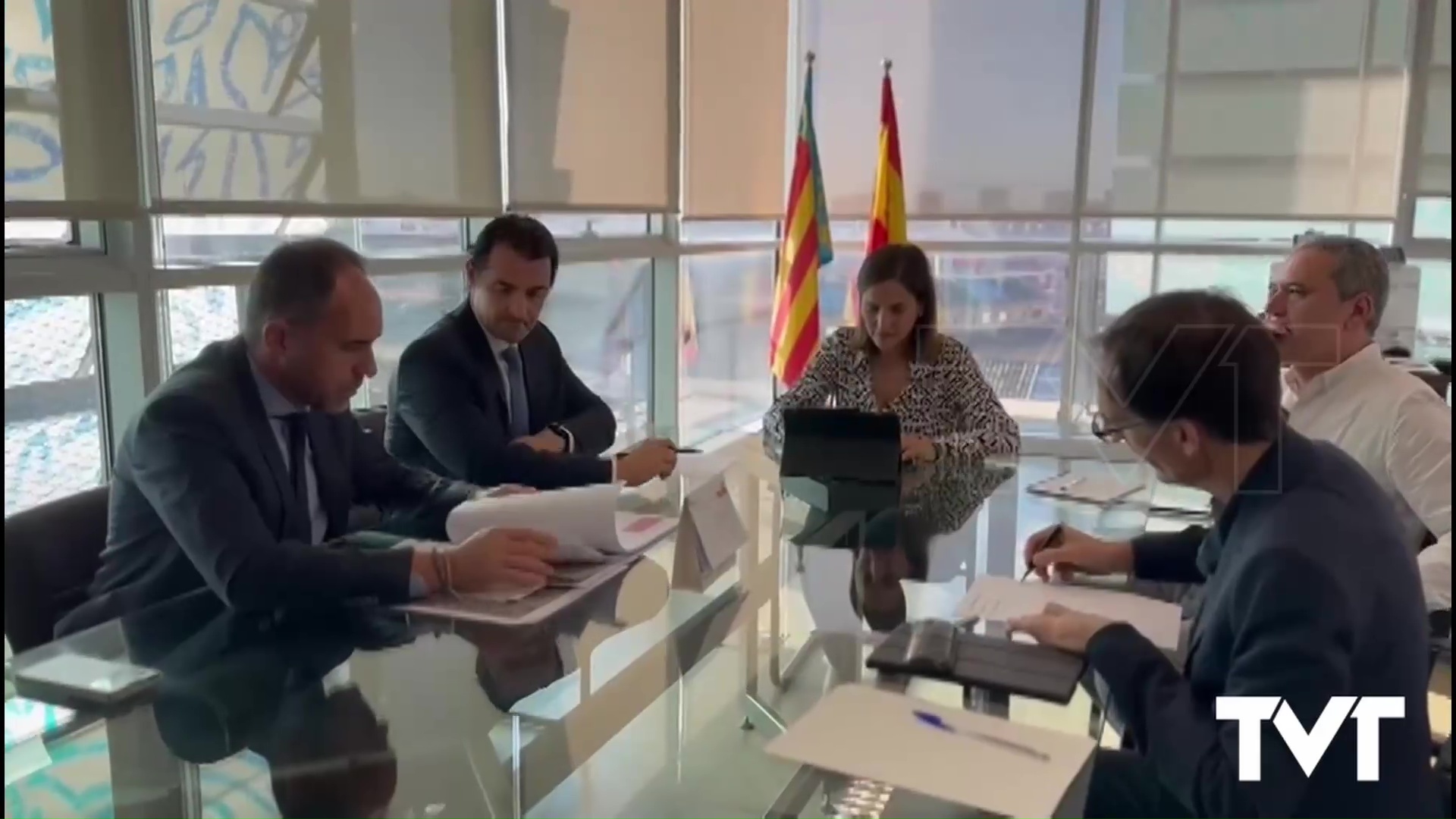 Imagen de Primera toma de contacto en Valencia con Medio Ambiente y Territorio 