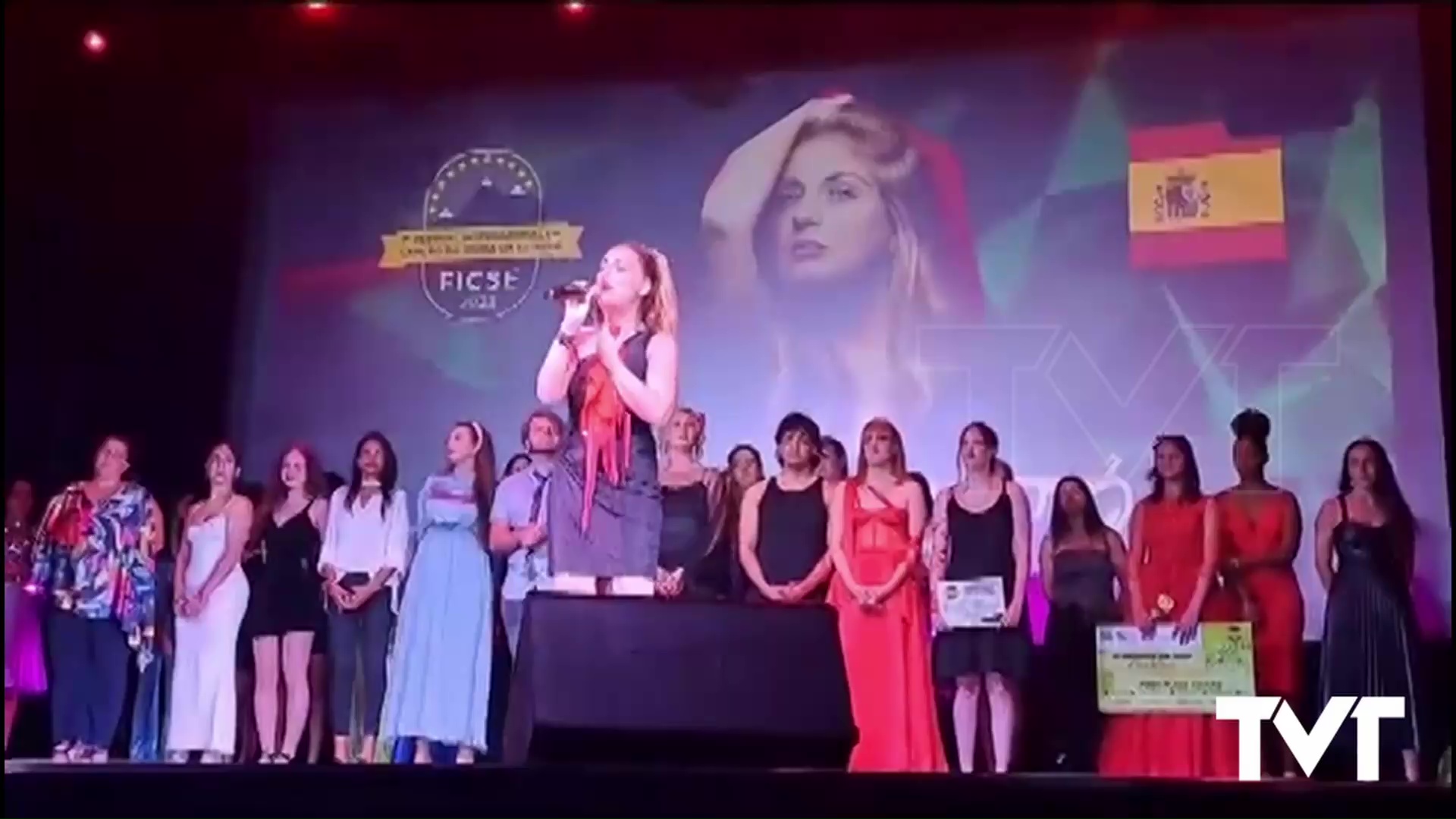 Imagen de Fanny Cantó: premio oro a la mejor interpretación musical 