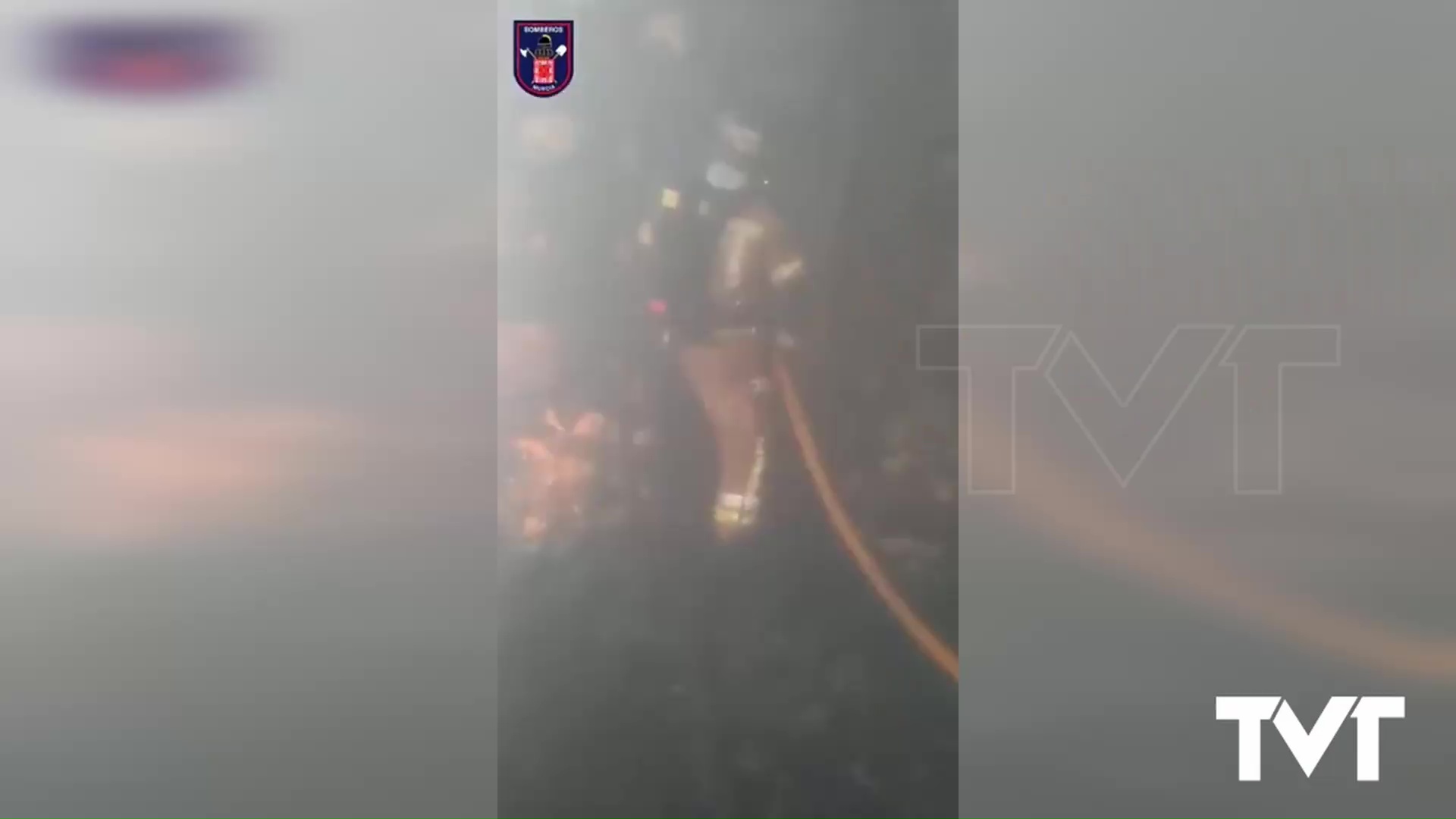 Imagen de Torrevieja se une al dolor por el incendio en las discotecas de Murcia con un minuto de silencio a las puertas del ayuntamiento