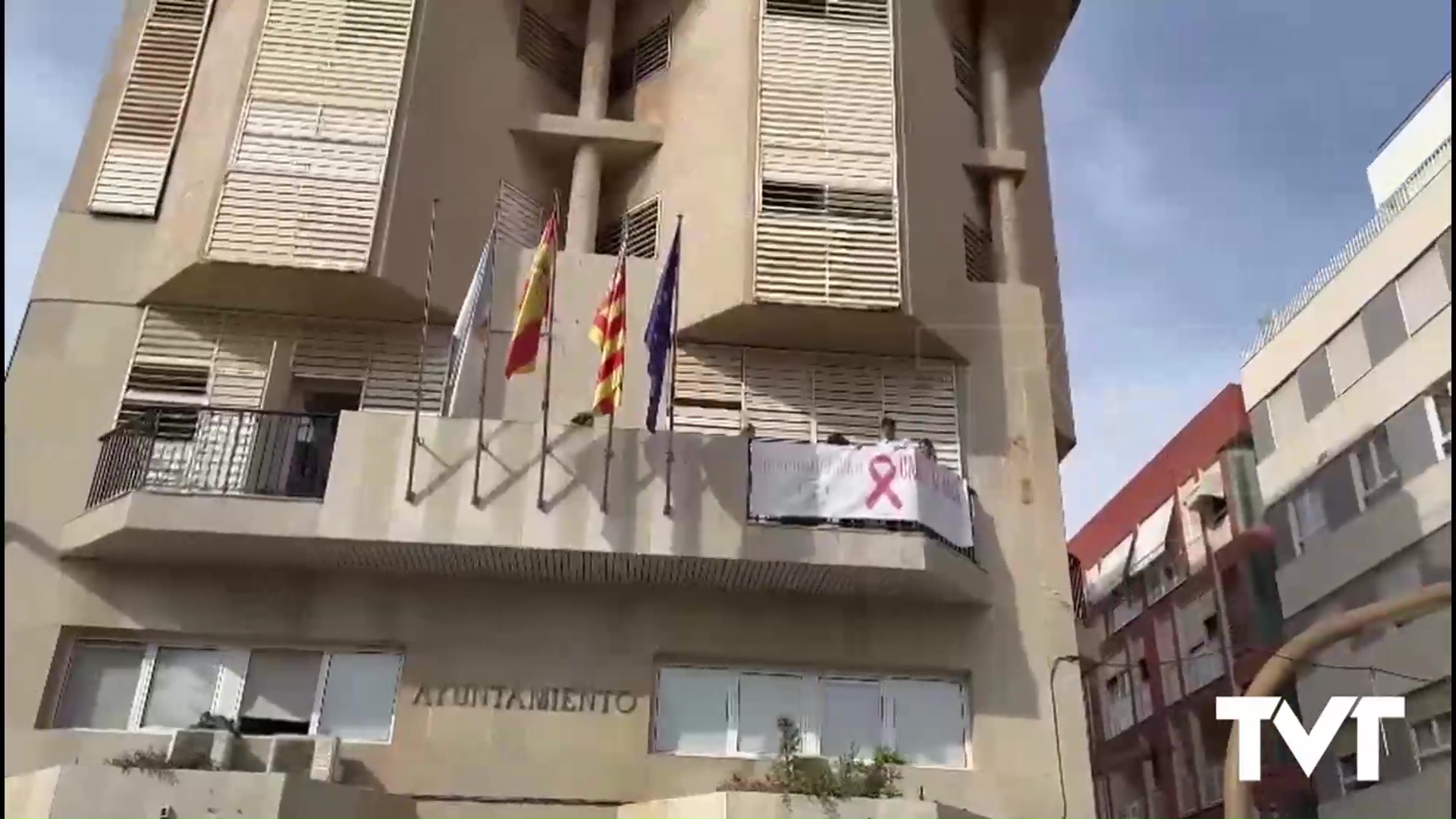 Imagen de Torrevieja se suma un año más a la conmemoración del Día Mundial contra el cáncer de mama 