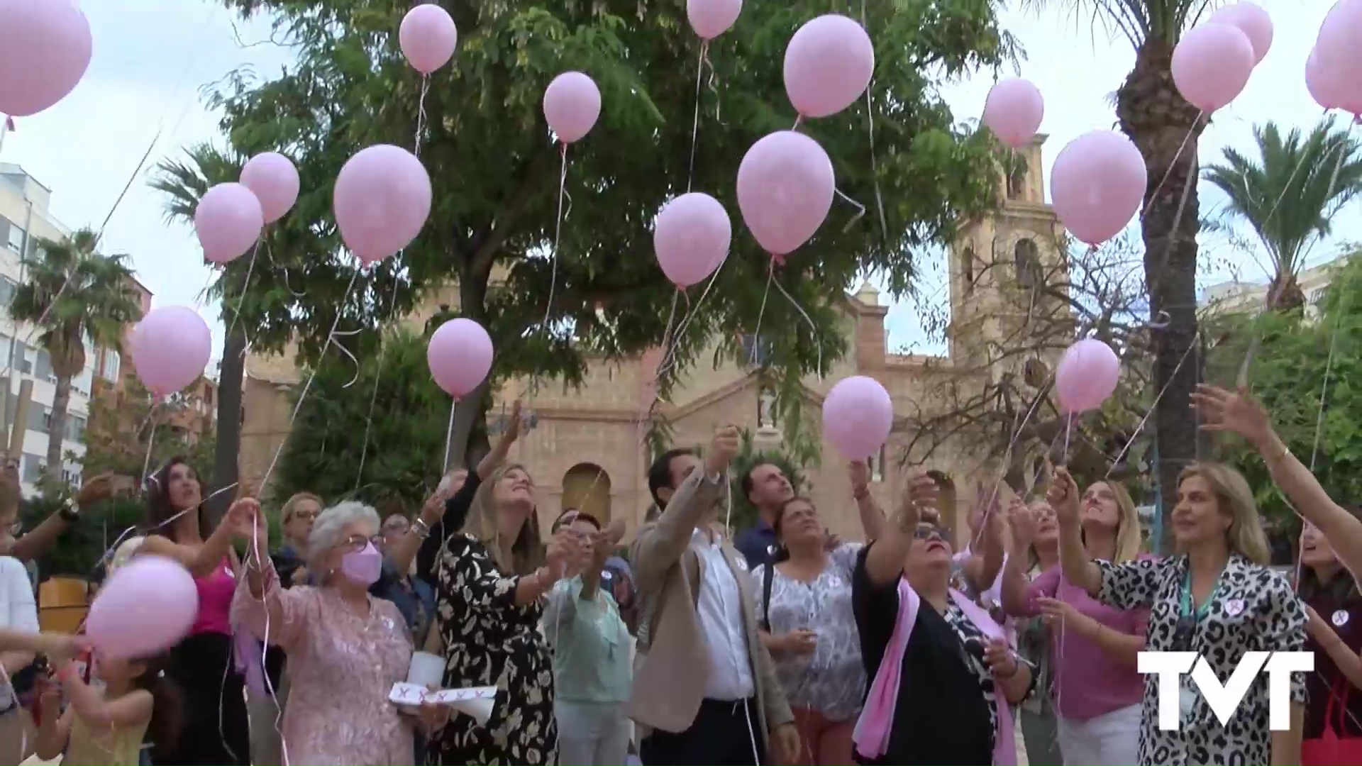 Imagen de Un día de solidaridad para con las personas que se enfrentan a la dura batalla de un cáncer de mama 