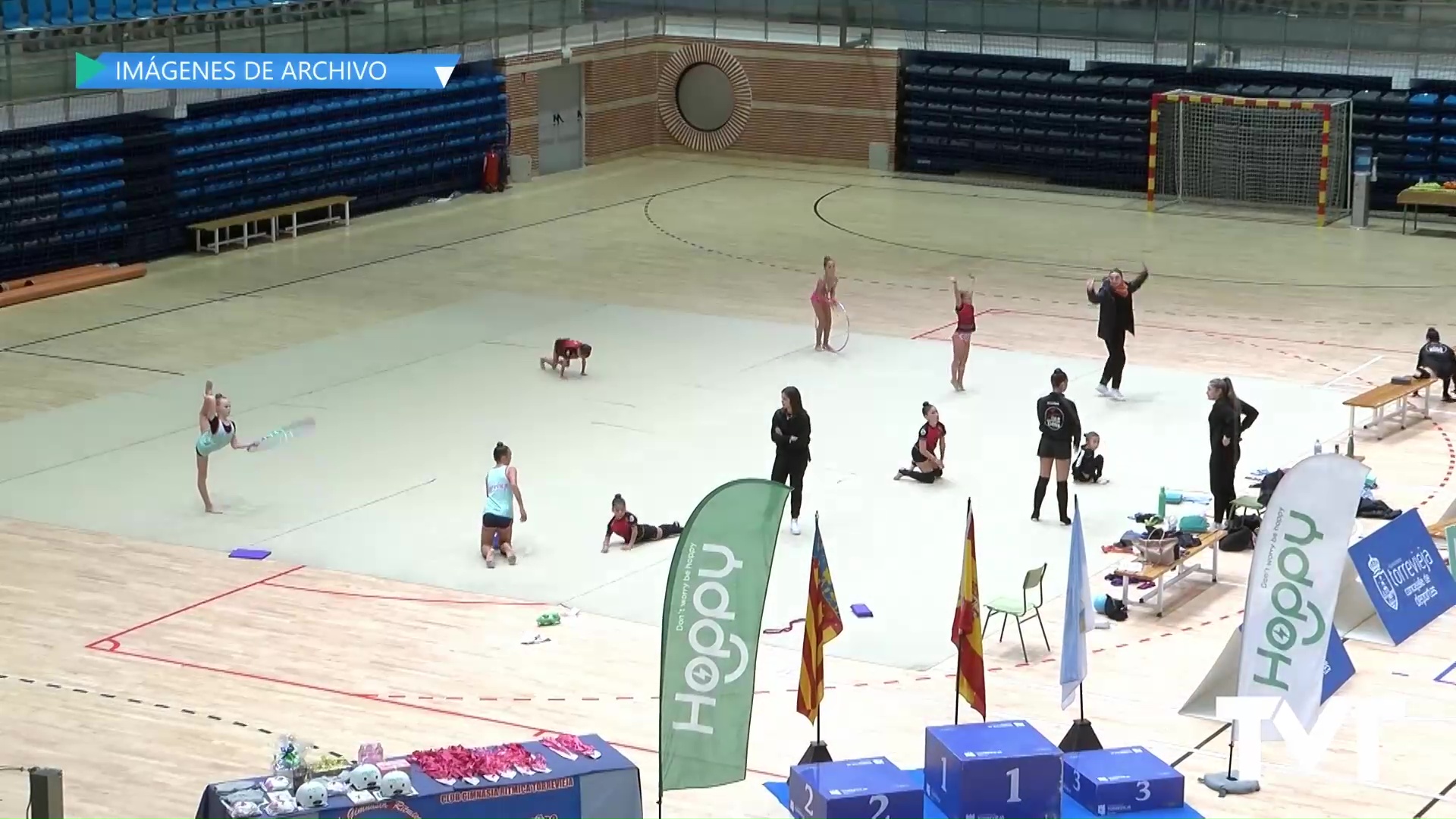 Imagen de Los conjuntos Benjamín, Infantil y Cadete del Club Gimnasia Rítmica de Torrevieja se clasifican para el Campeonato de España 