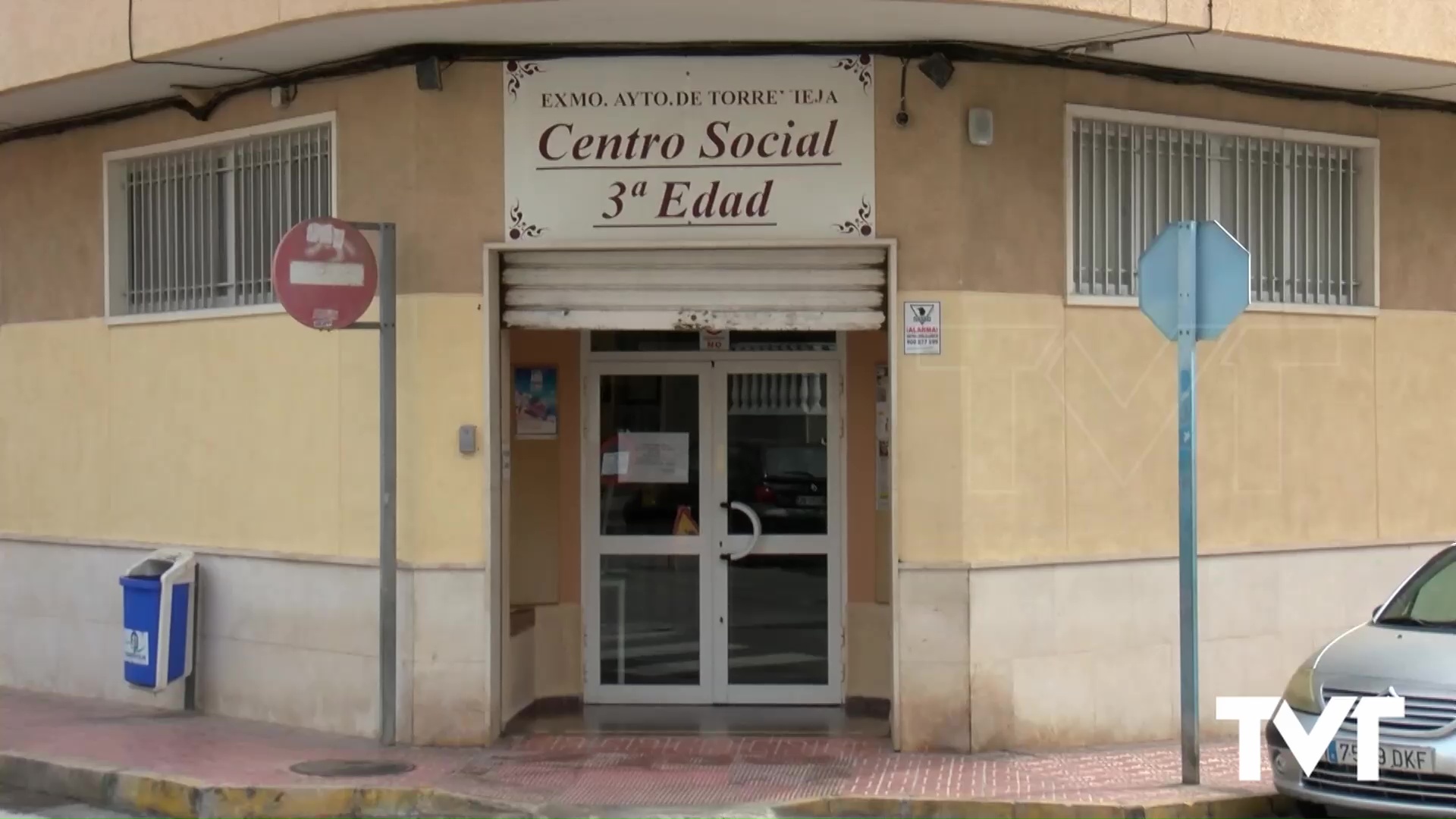 Imagen de Comienzan obras de insonorización de la casa de la tercera edad de Pedro Lorca 