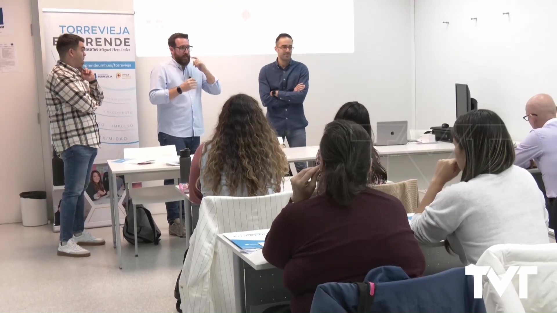 Imagen de Torrevieja acoge un taller para dar forma a nuevas ideas de negocio 