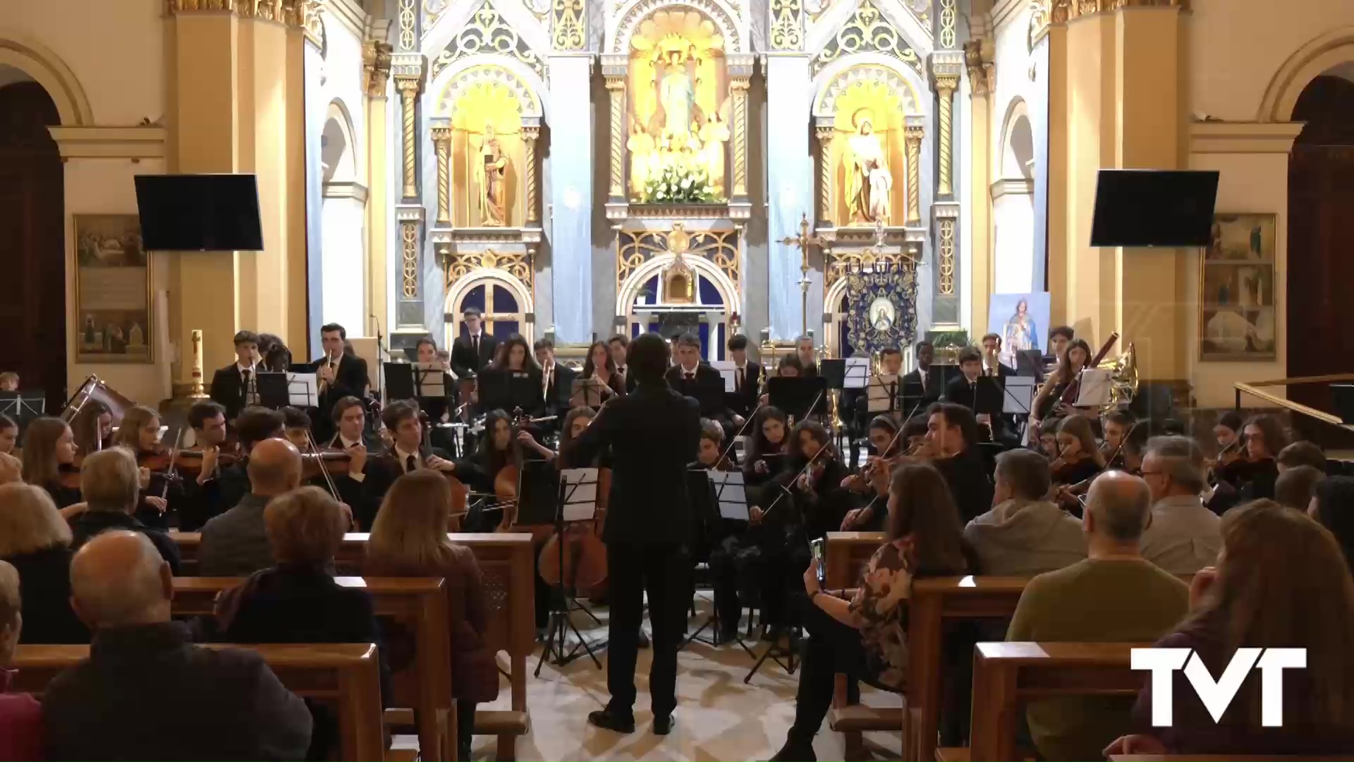 Imagen de Extraordinario concierto de la Orquesta de jóvenes de la provincia de Alicante en la Iglesia de la Inmaculada de Torrevieja