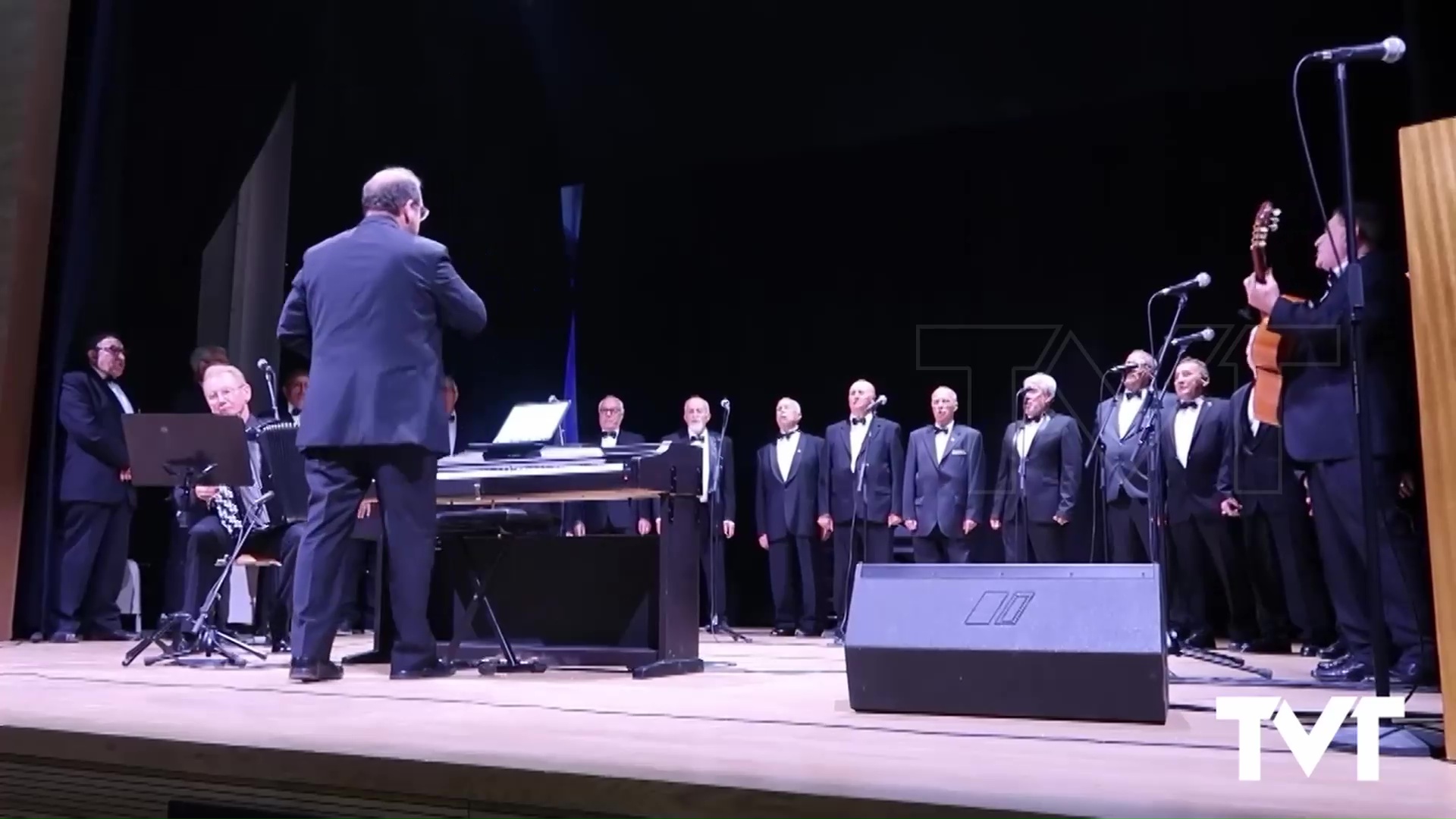 Imagen de La habanera torrevejense protagonista en Sanlúcar de Barrameda en las voces del coro Maestro Ricardo Lafuente