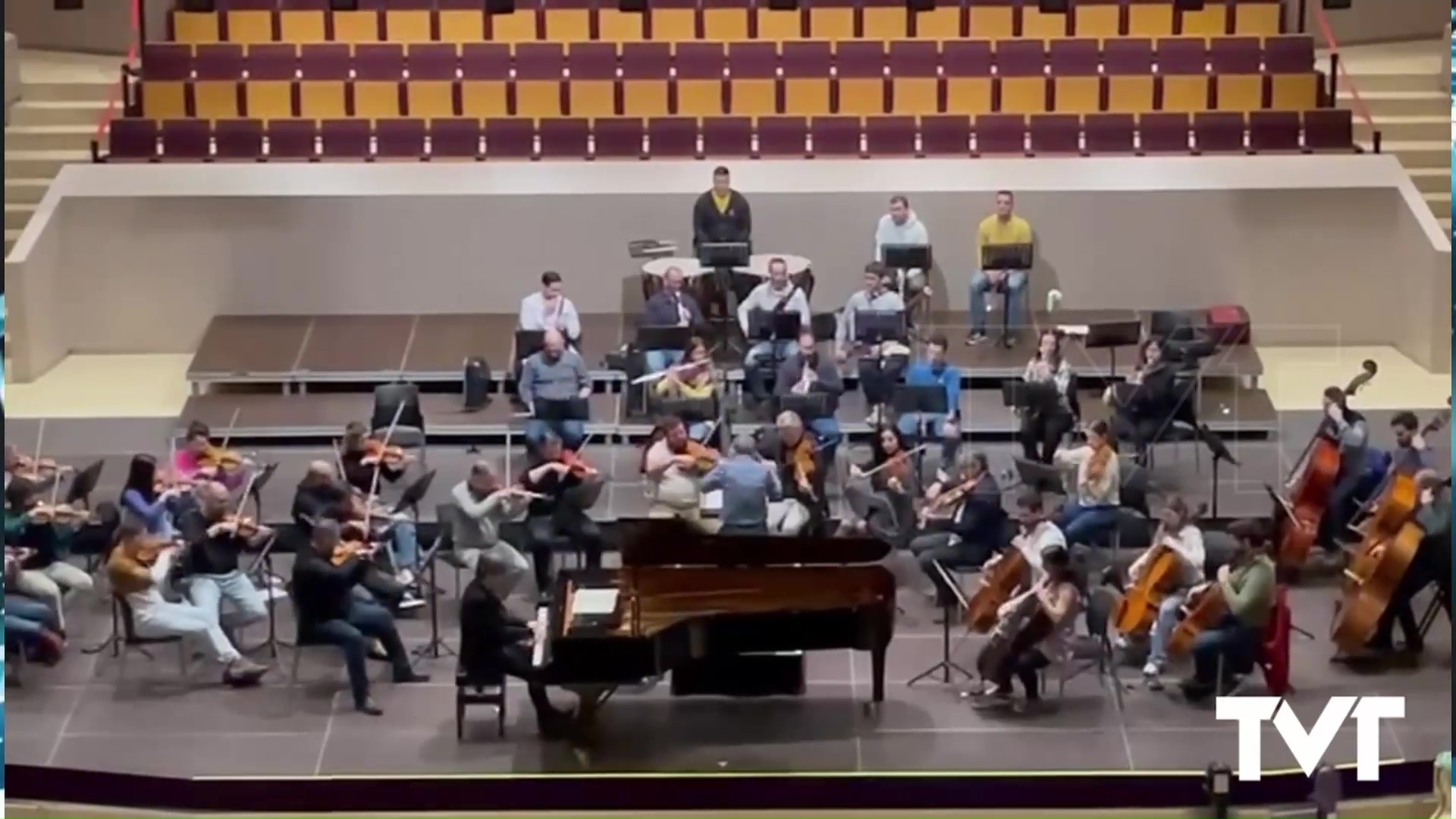 Imagen de La Orquesta Sinfónica de Torrevieja nos espera el 17 de febrero con el concierto «Del piano virtuoso a Mozart» 