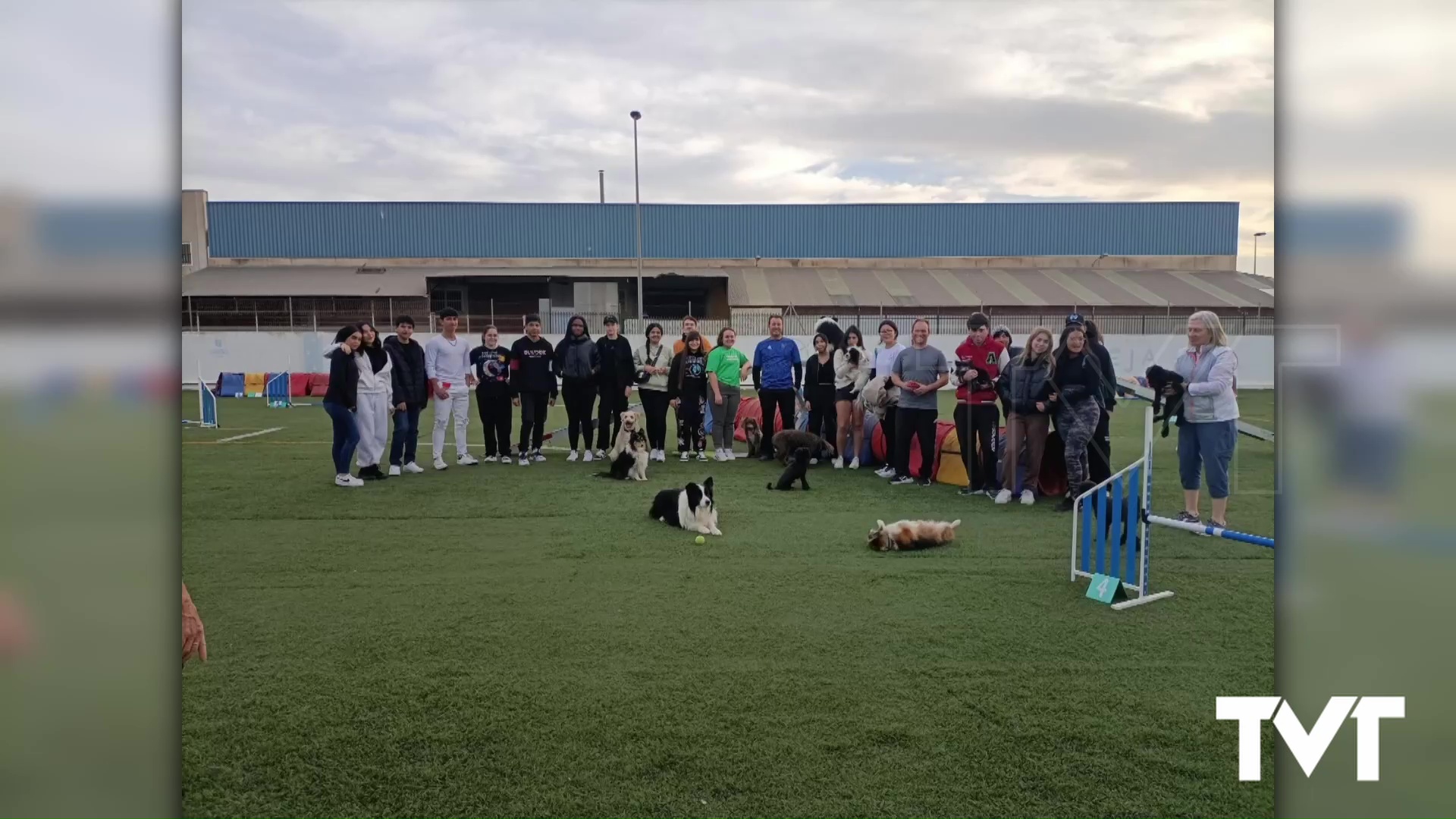 Imagen de El proyecto del Mare Nostrum que incentiva a sus alumnos a correr con perros