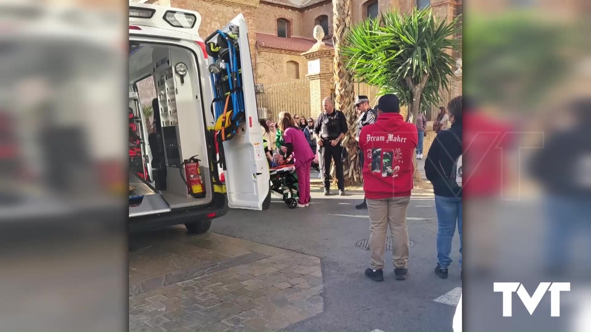 Imagen de Herido un motorista tras un accidente en pleno centro de Torrevieja