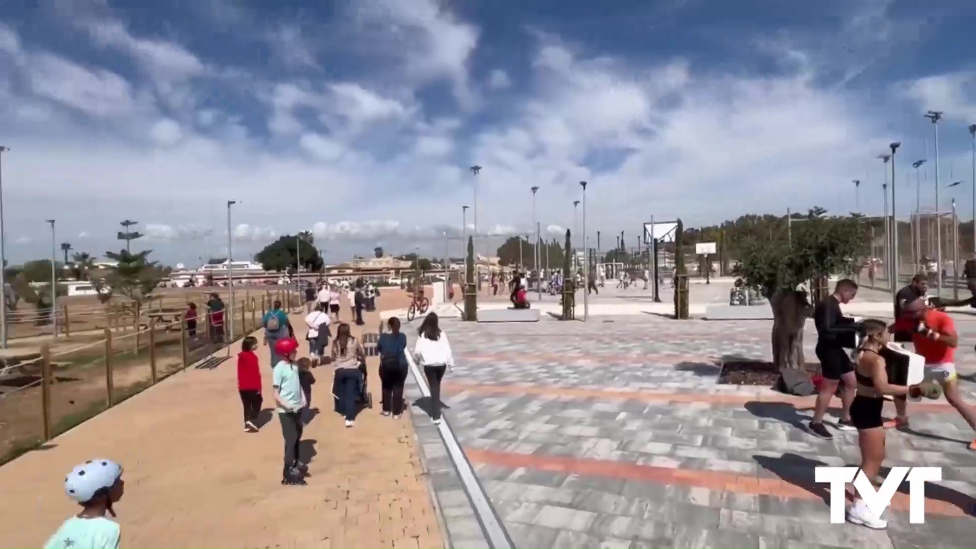 Imagen de El Parque de la Siesta abre sus puertas en una superficie de 44.000 metros cuadrados y una inversión de cinco millones de euros 