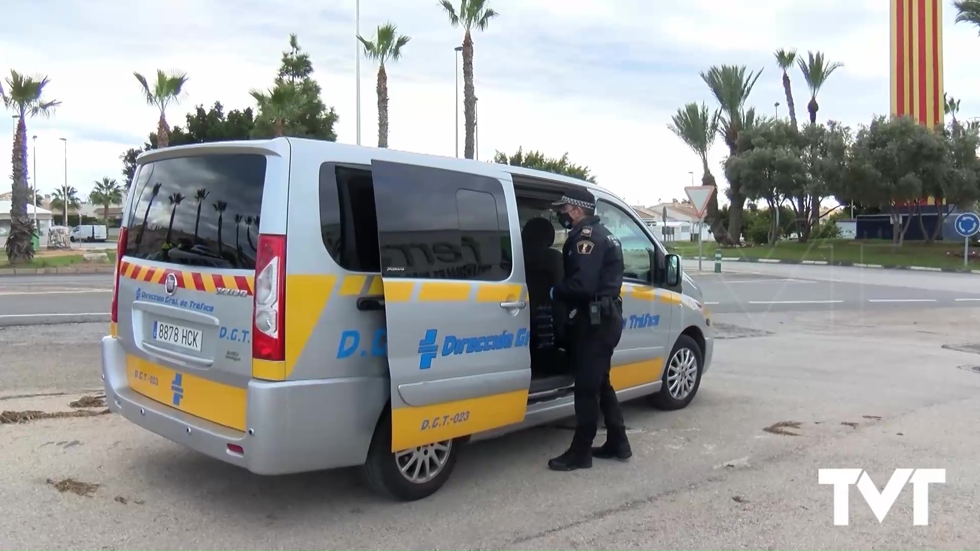 Imagen de La policía local de Torrevieja vuelve a participar en el estudio de la DGT sobre la prevalencia del consumo de alcohol y drogas en la conducción 