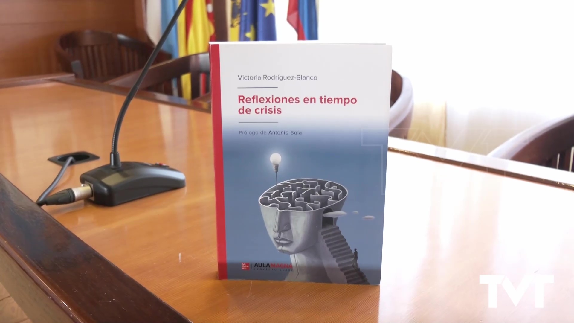 Imagen de Victoria Rodríguez presenta en Torrevieja su libro«Reflexiones en tiempo de crisis»  