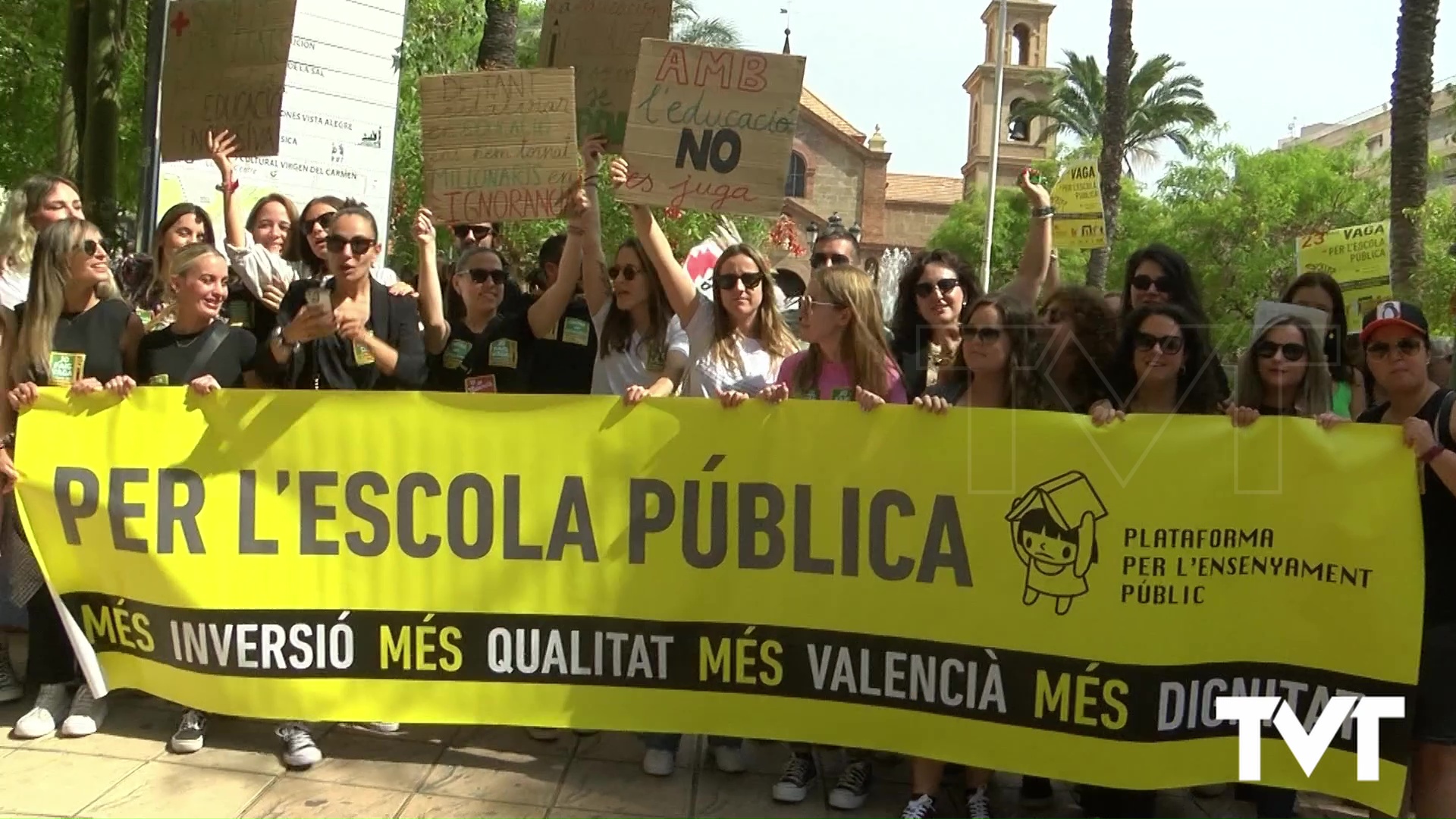Imagen de Según datos de Consellería de Educación la huelga en la provincia de Alicante es secundada por un 17,7% de los docentes