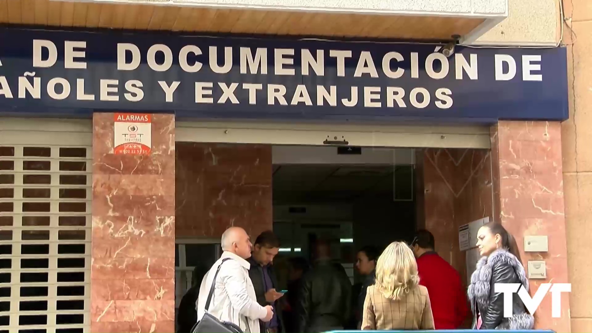 Imagen de El ayuntamiento trabaja en nuevas ubicaciones para ampliar las instalaciones la policía nacional en Torrevieja 