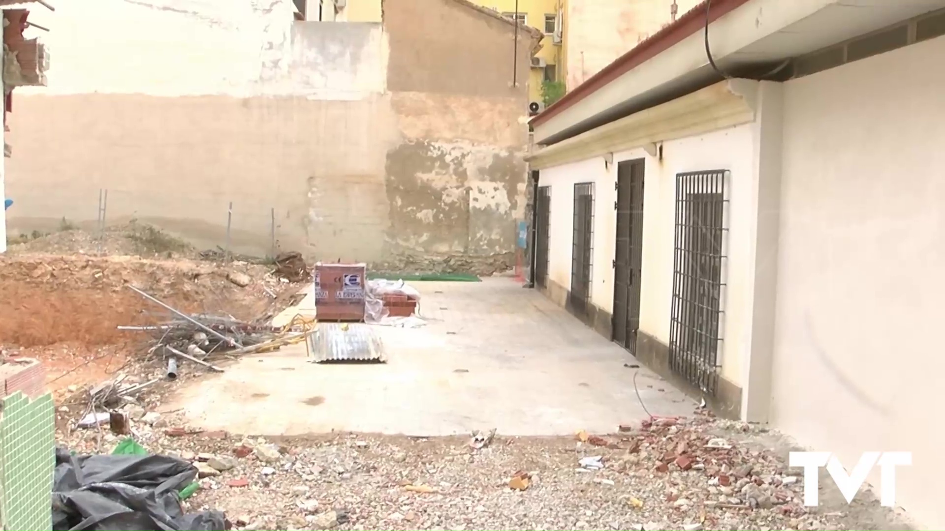 Imagen de Gerencia catastral atribuye al ayuntamiento la titularidad de la parcela completa donde se ubica el antiguo cuartel de la Guardia Civil cuando solo dispone de 35m2 de esa finca propiedad de Travensa 