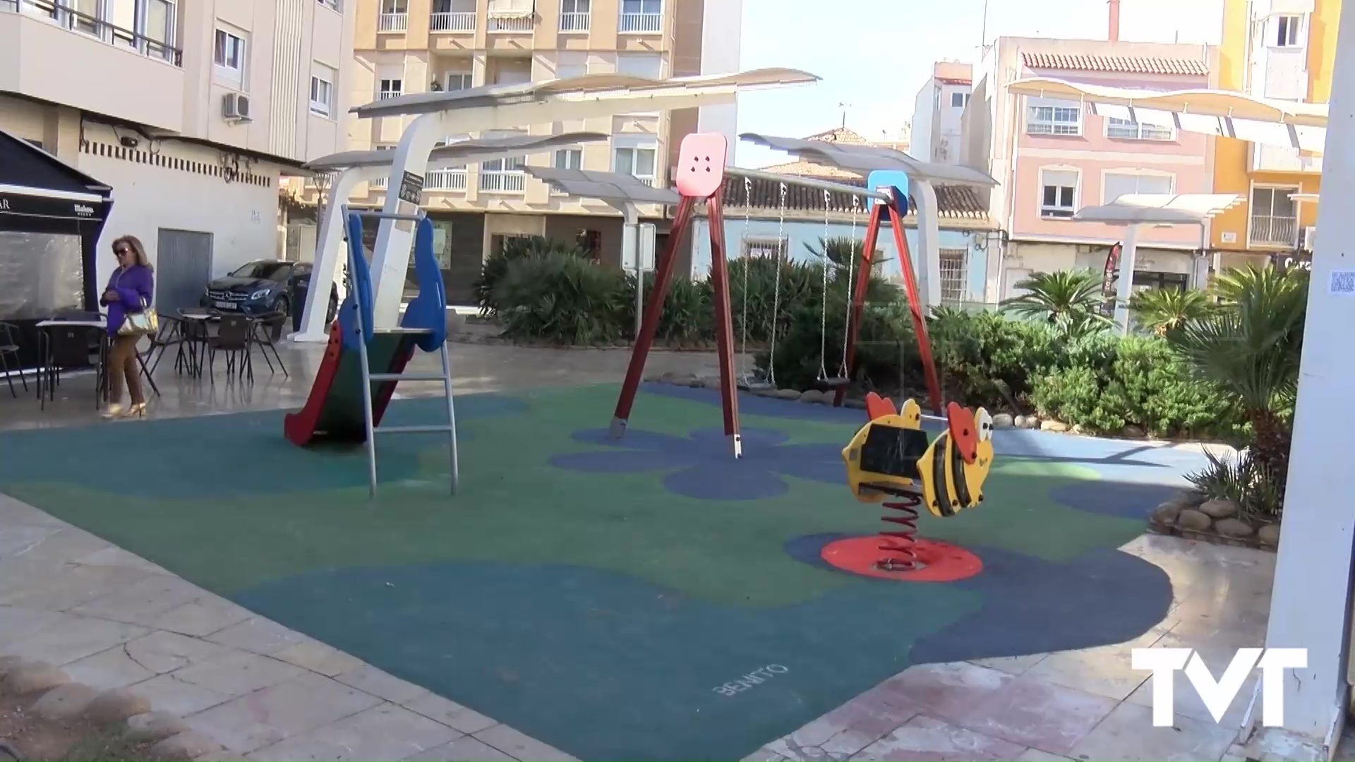 Imagen de El Ayuntamiento de Torrevieja sanciona con 74.862 euros a la empresa encargada de las áreas infantiles adaptadas e inclusivas