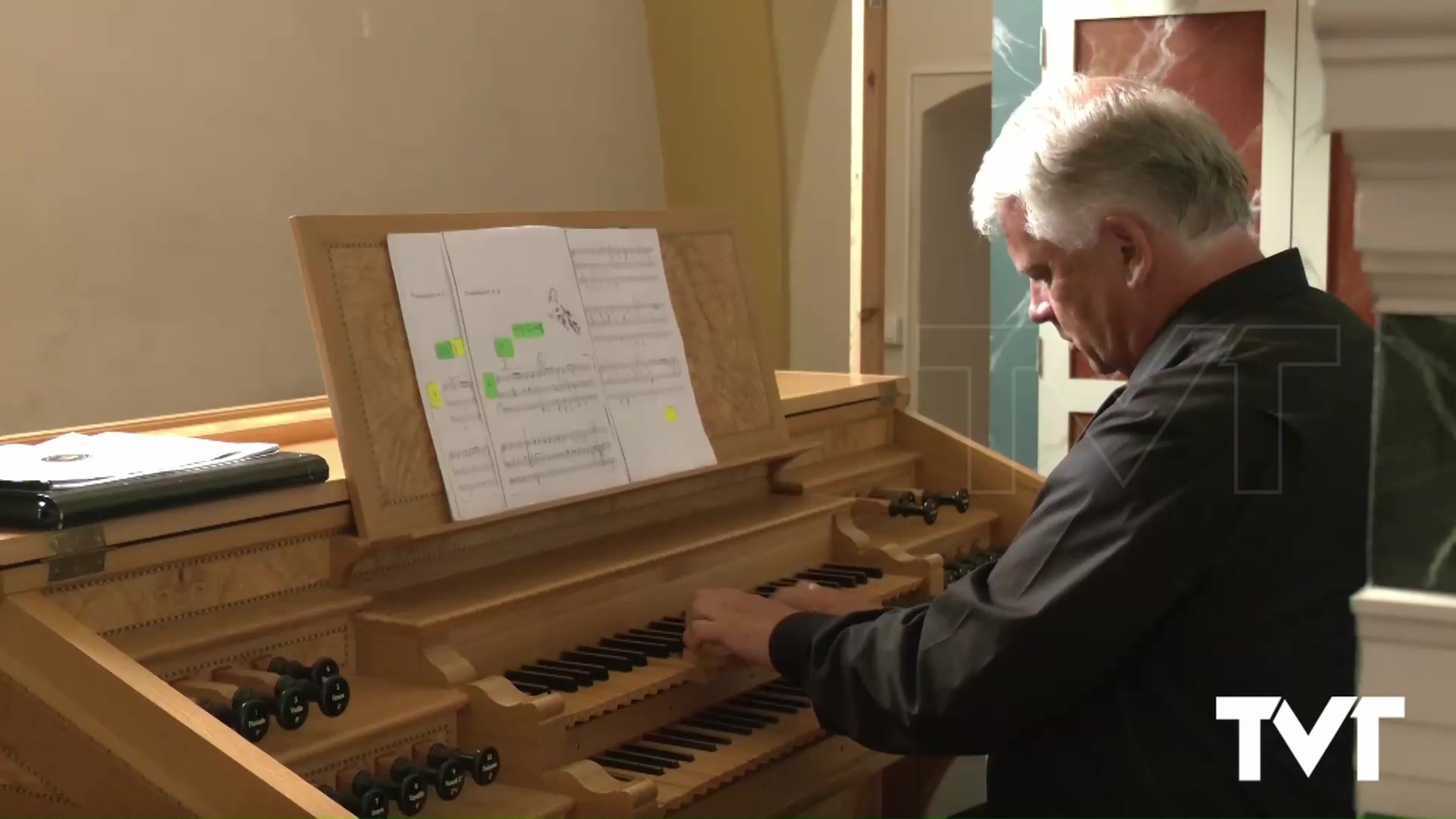 Imagen de El organista polaco Marek Stefánski protagonizó un extraordinario concierto en el templo de La Inmaculada 