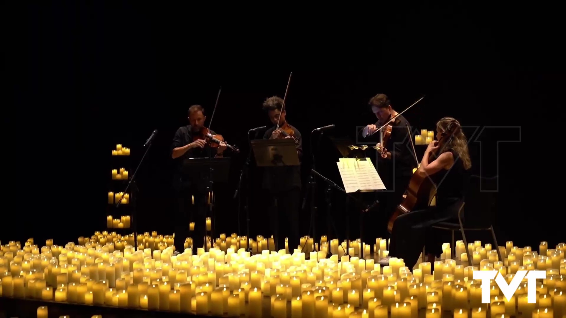 Imagen de El Primer Candlelight de este verano rindió tributo a Mamma Maia en el Teatro Municipal 