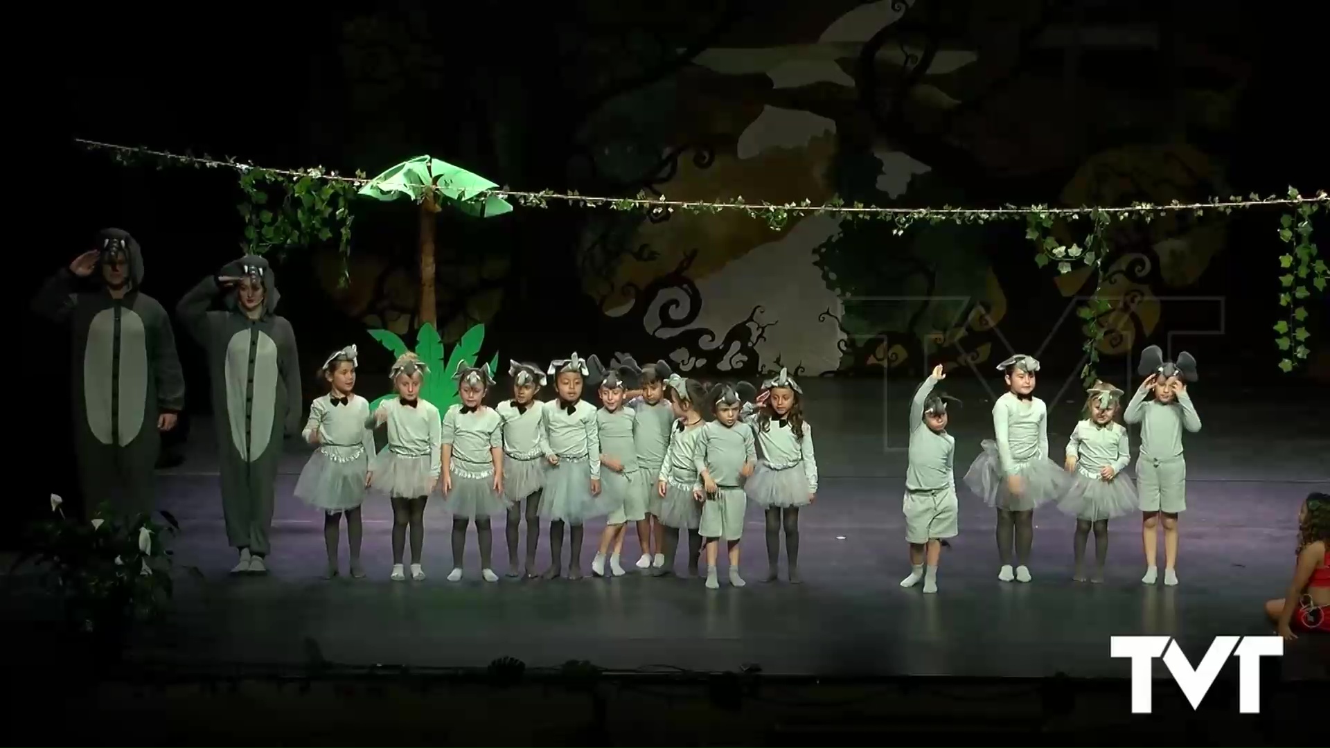 Imagen de a Escuela Coral Municipal puso en escena como final de curso el musical «El libro de la Selva» 