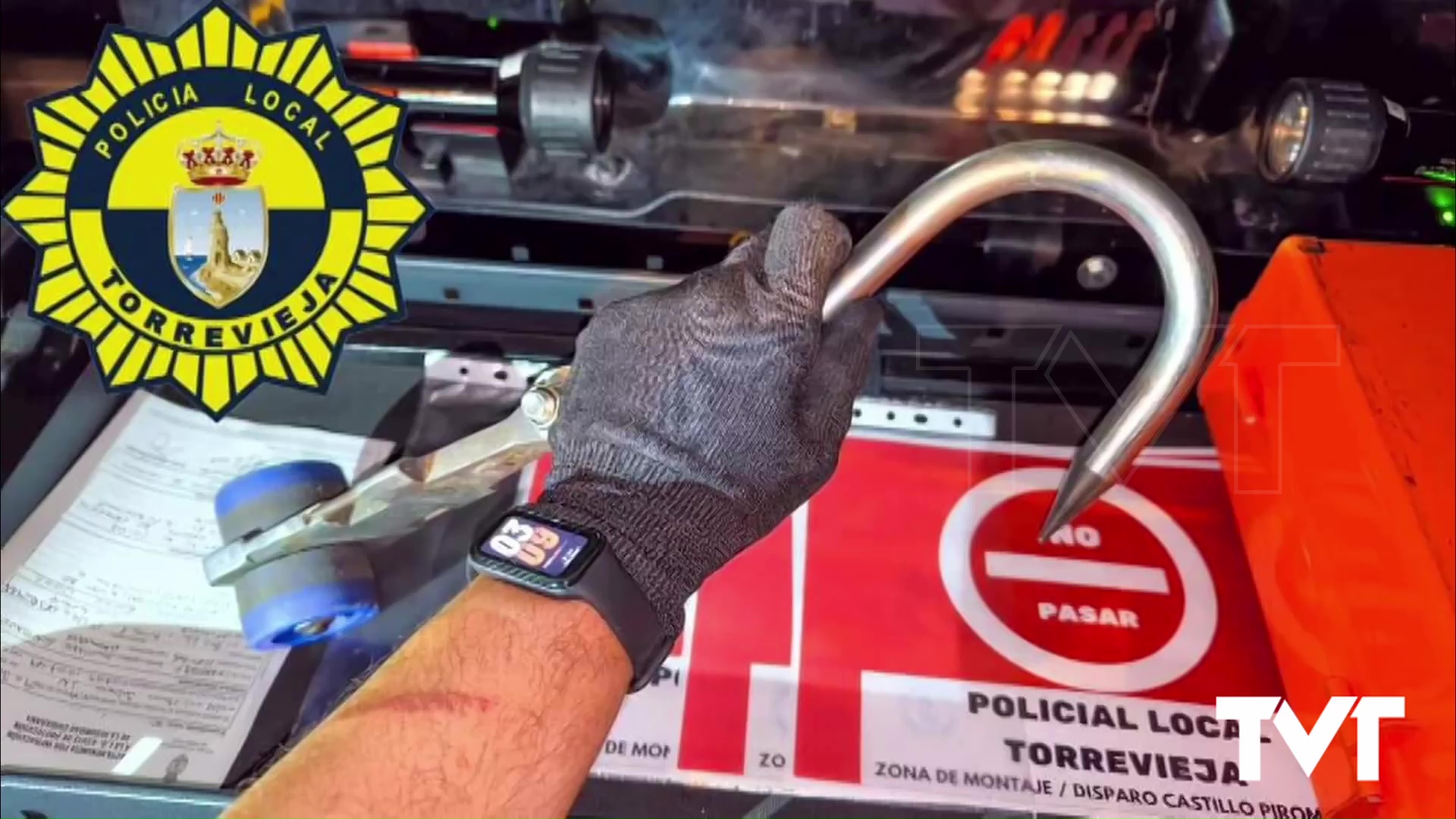 Imagen de Policía local interviene armas prohibidas y detiene a dos personas 