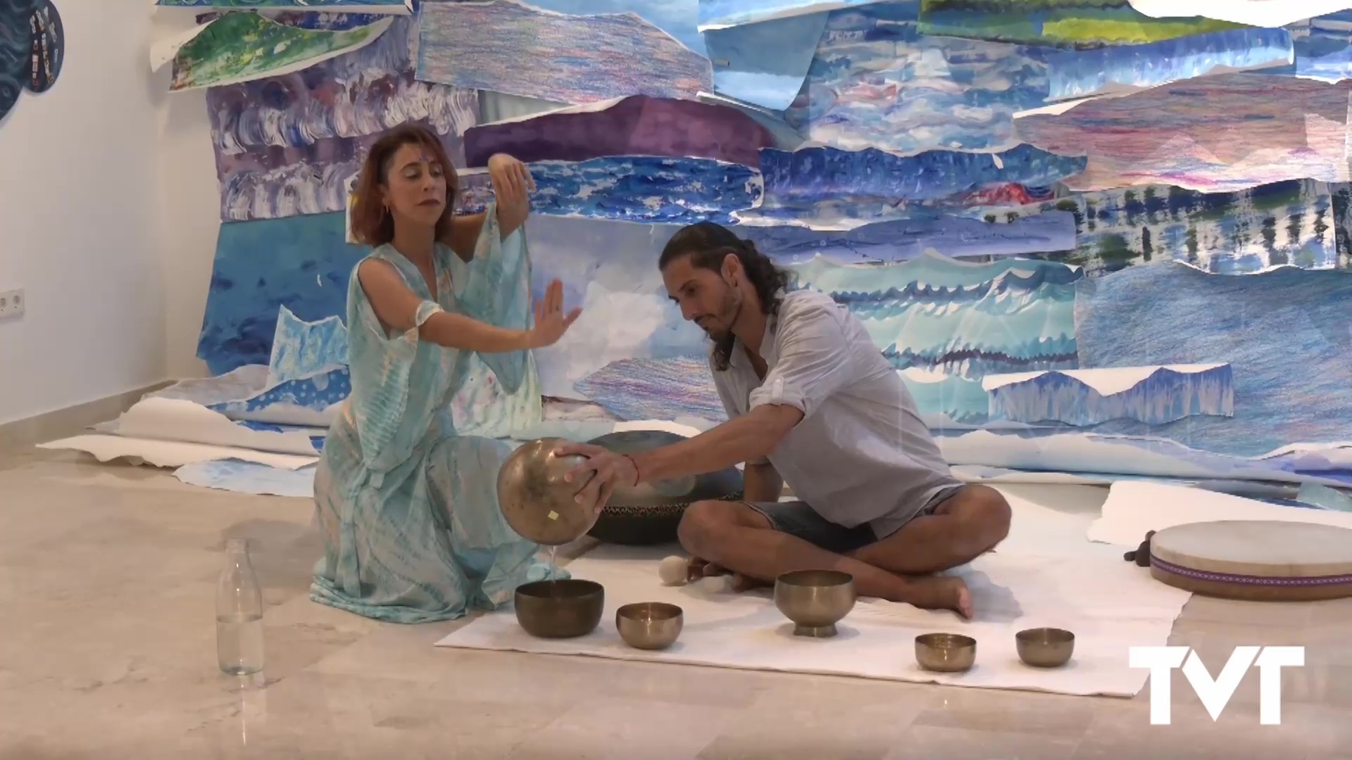 Imagen de «Aqua. Fluyendo en Haikus»: la nueva propuesta expositiva del alumnado de Olga Parra en la Escuela Municipal de Pintura
