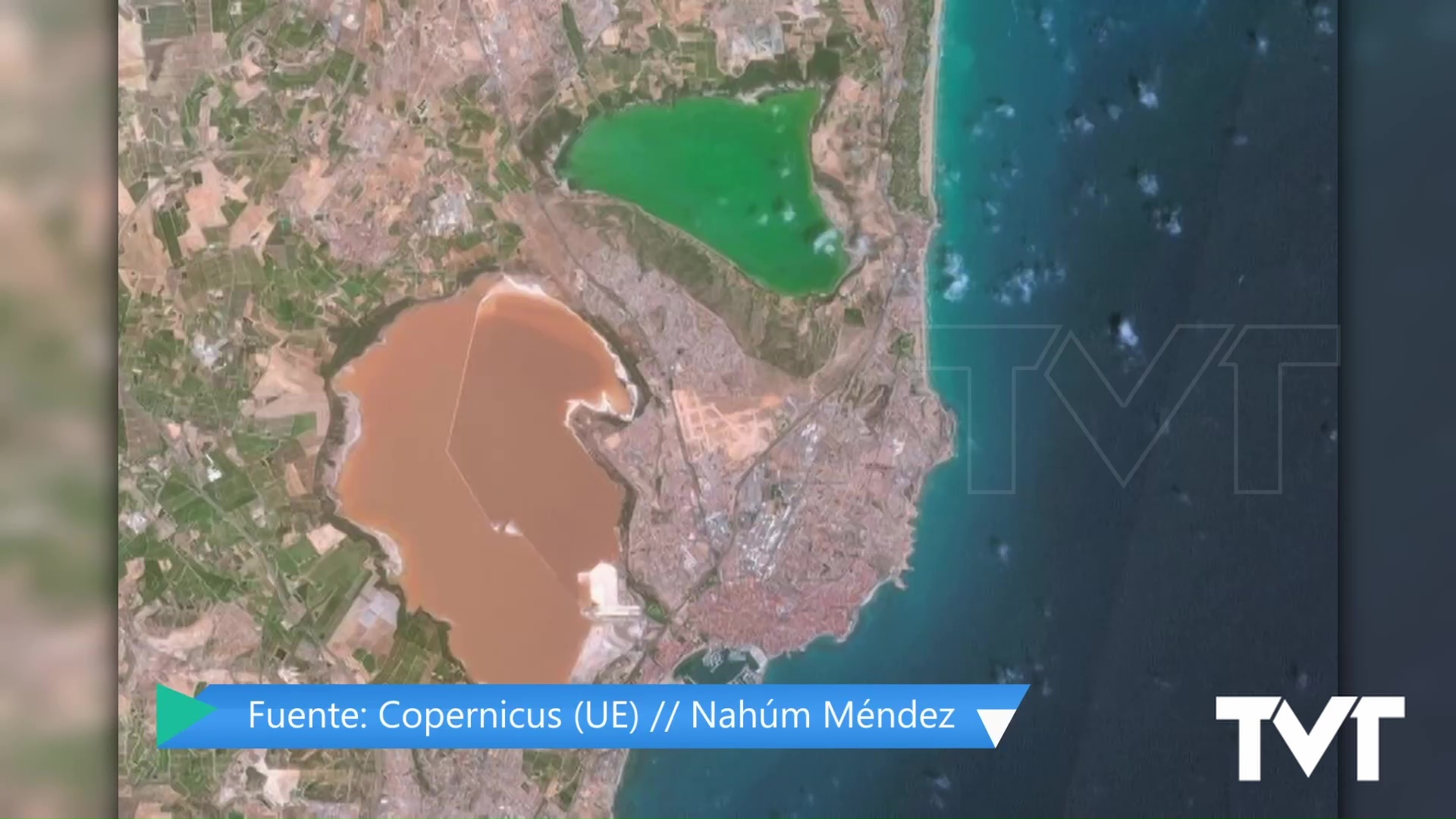 Imagen de Los colores rosa y verde esmeralda de nuestras Lagunas 