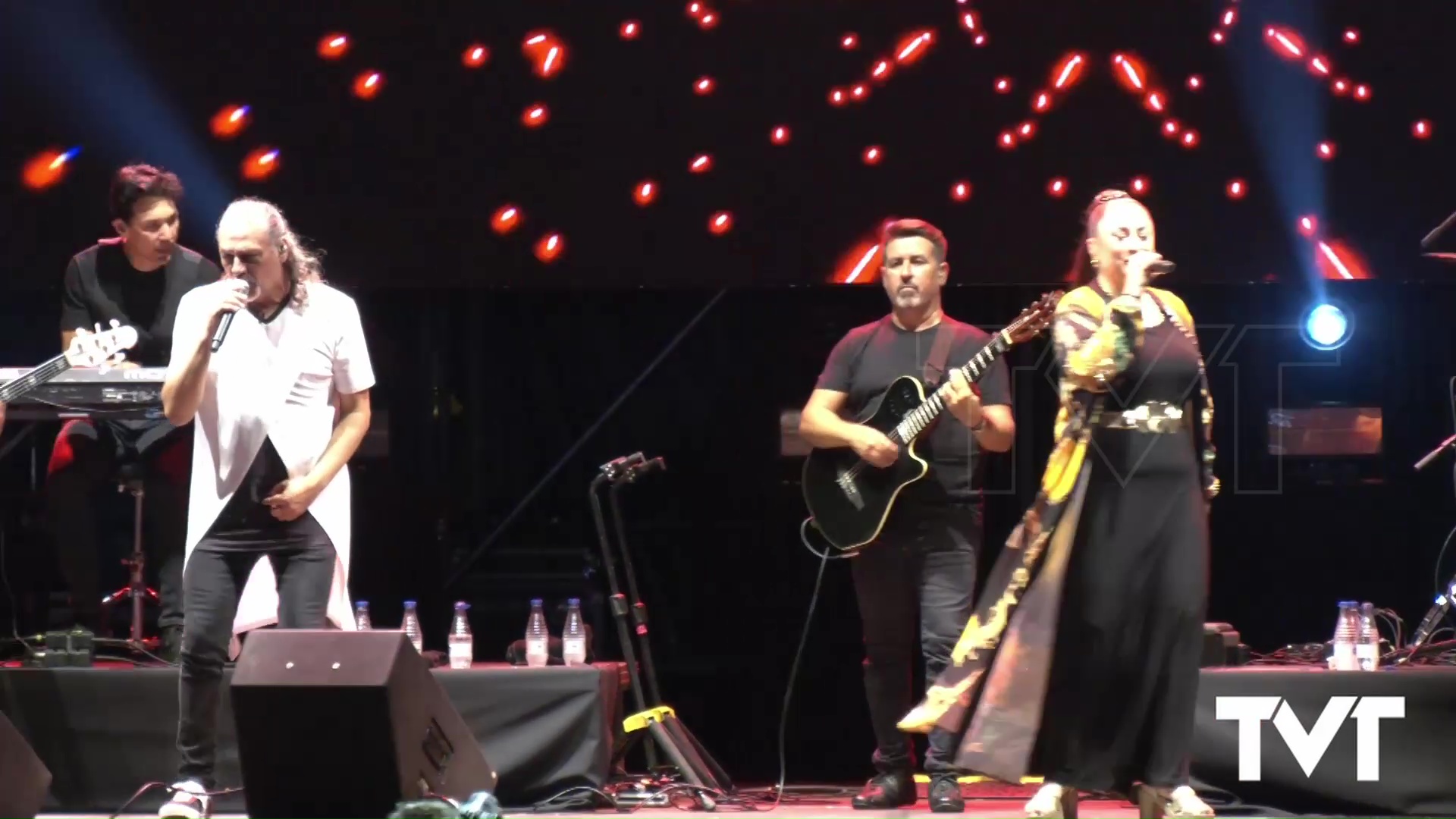 Imagen de Hombres G y Camela abren con gran éxito el festival Brilla Torrevieja